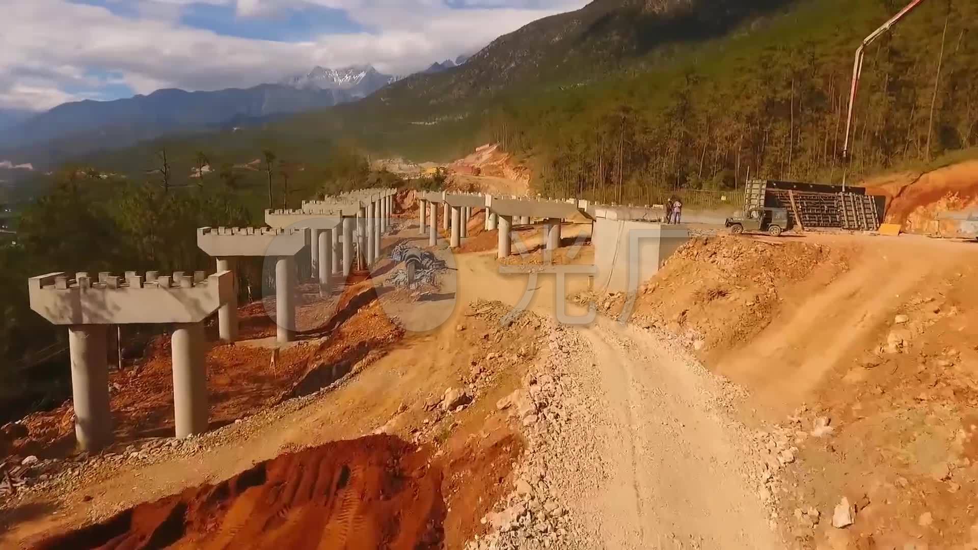 玉龙雪山丽香高速公路_1920x1080_高清视频素材下载