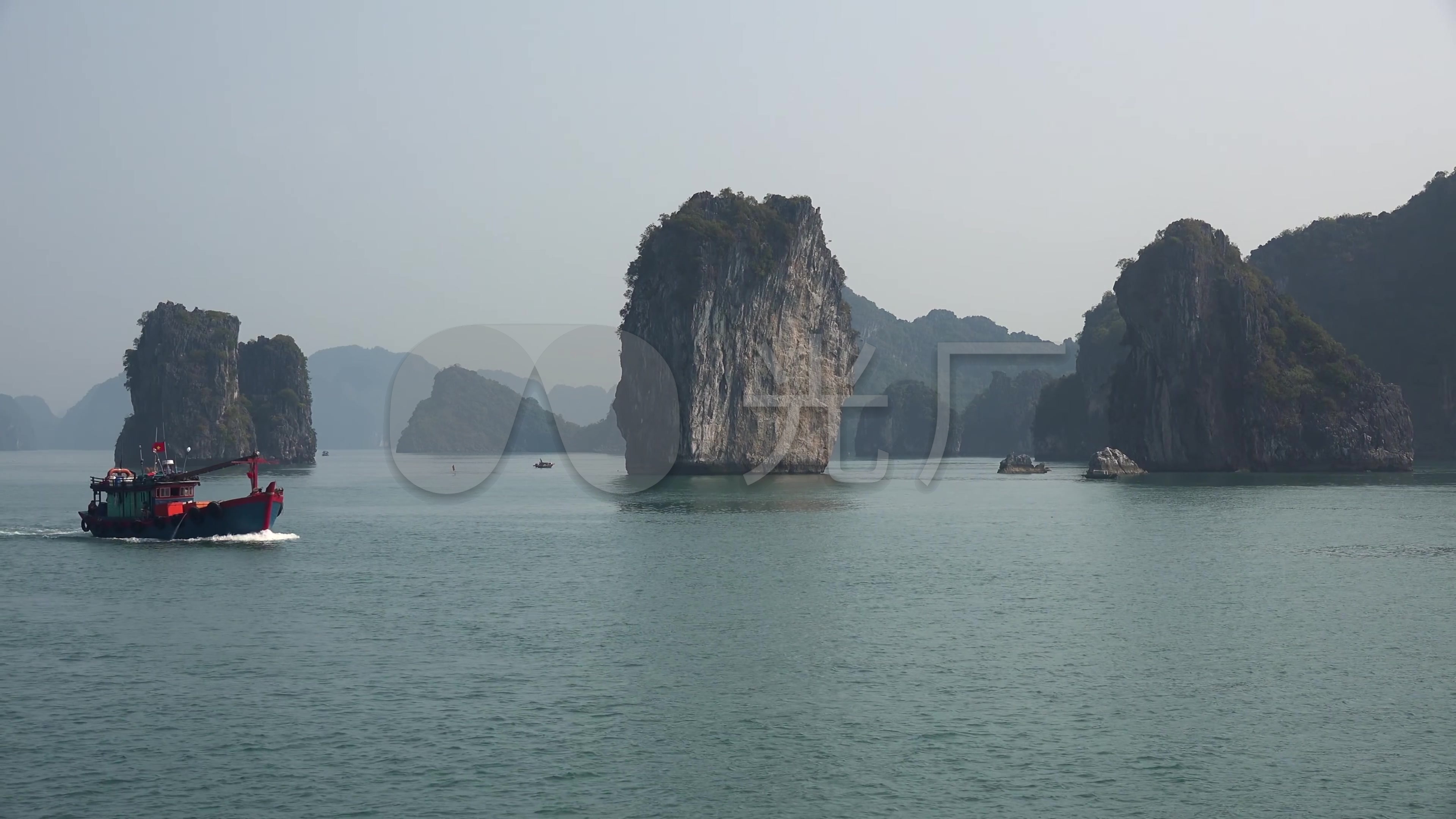 4k实拍越南下龙湾山川河流自然风景