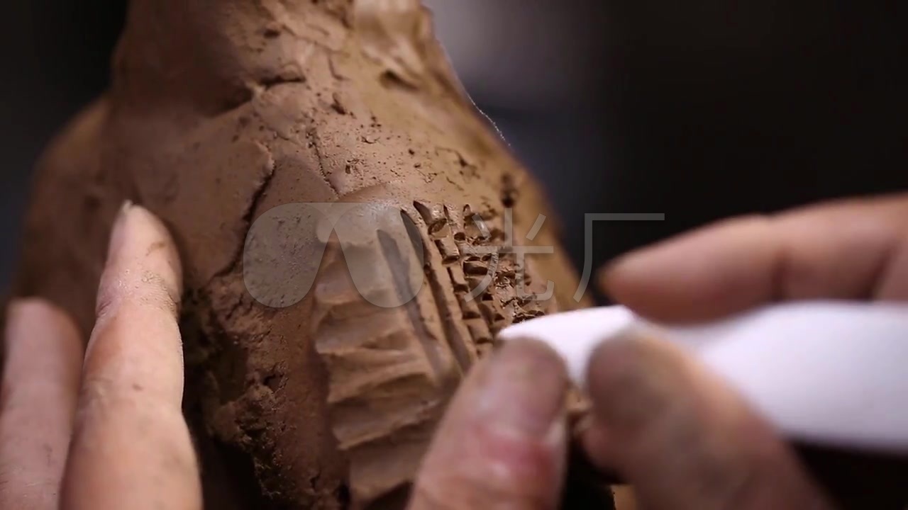 手工艺关羽泥塑雕塑制作全过程视频实拍