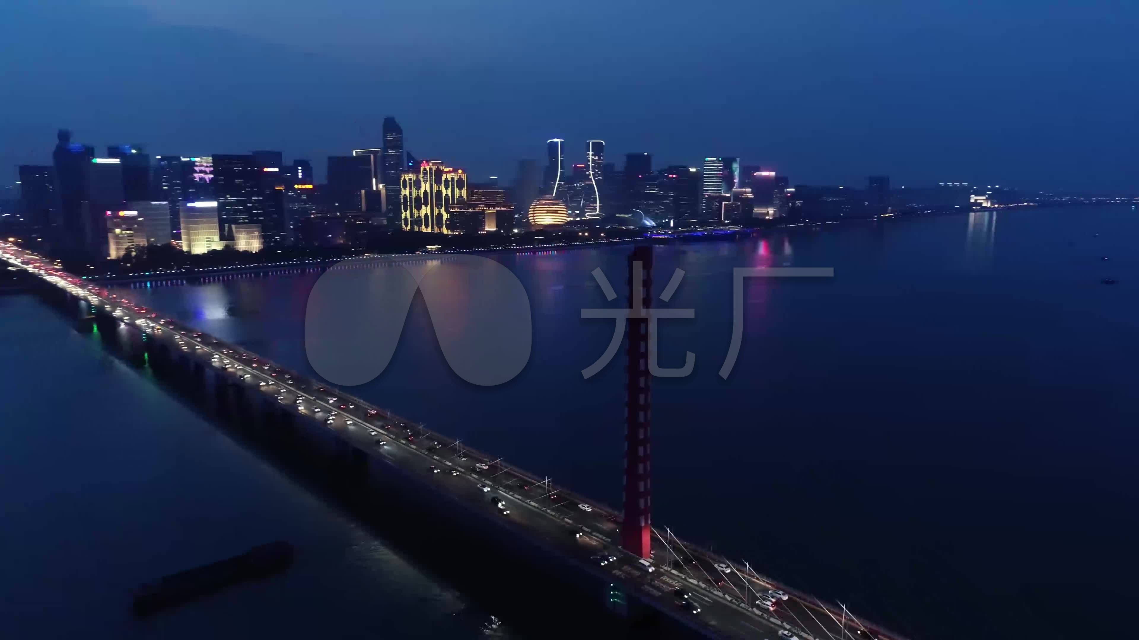 杭州西兴大桥夜景黄昏航拍4k
