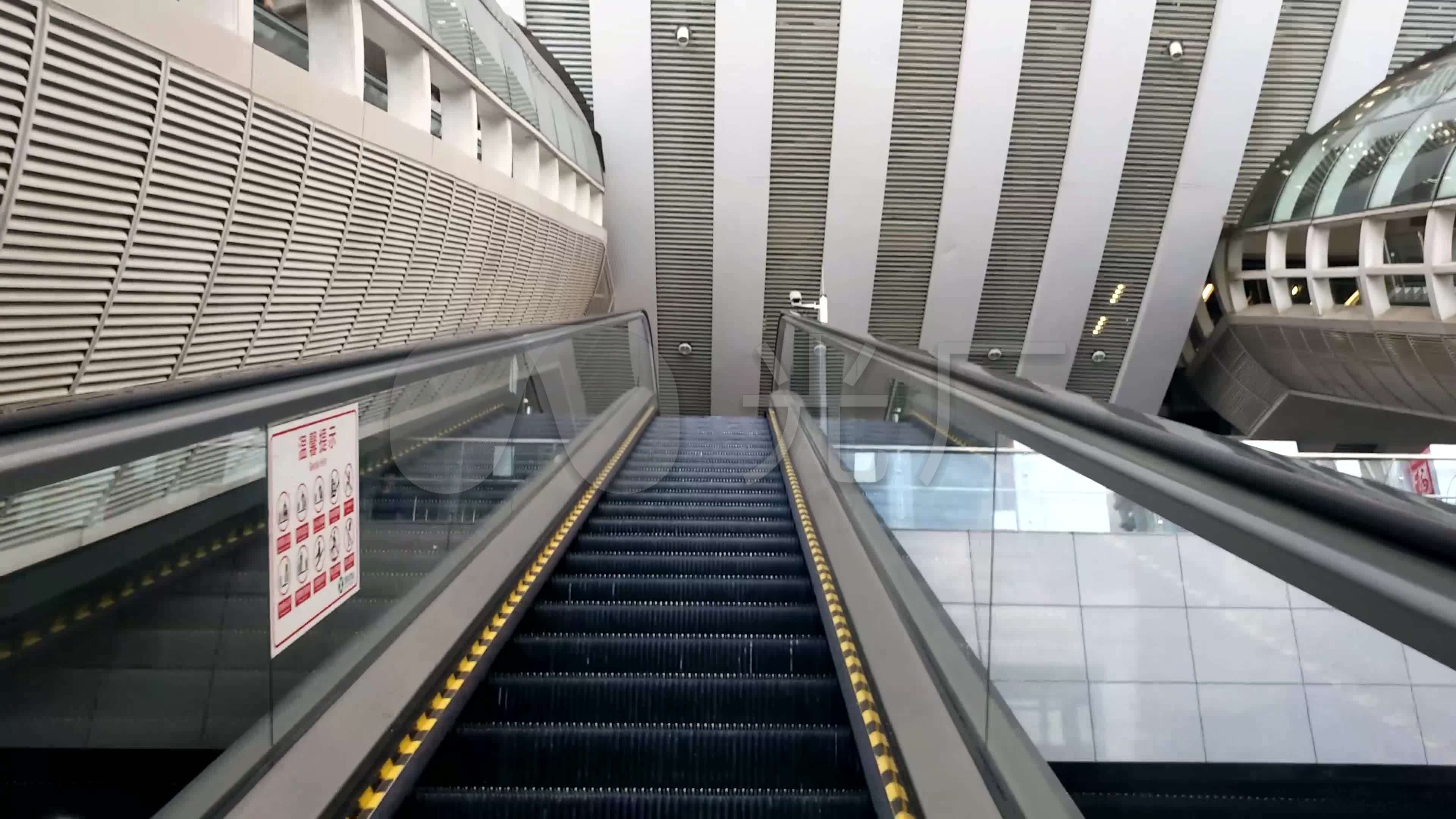 商场百货地铁站高铁站自动扶梯电梯