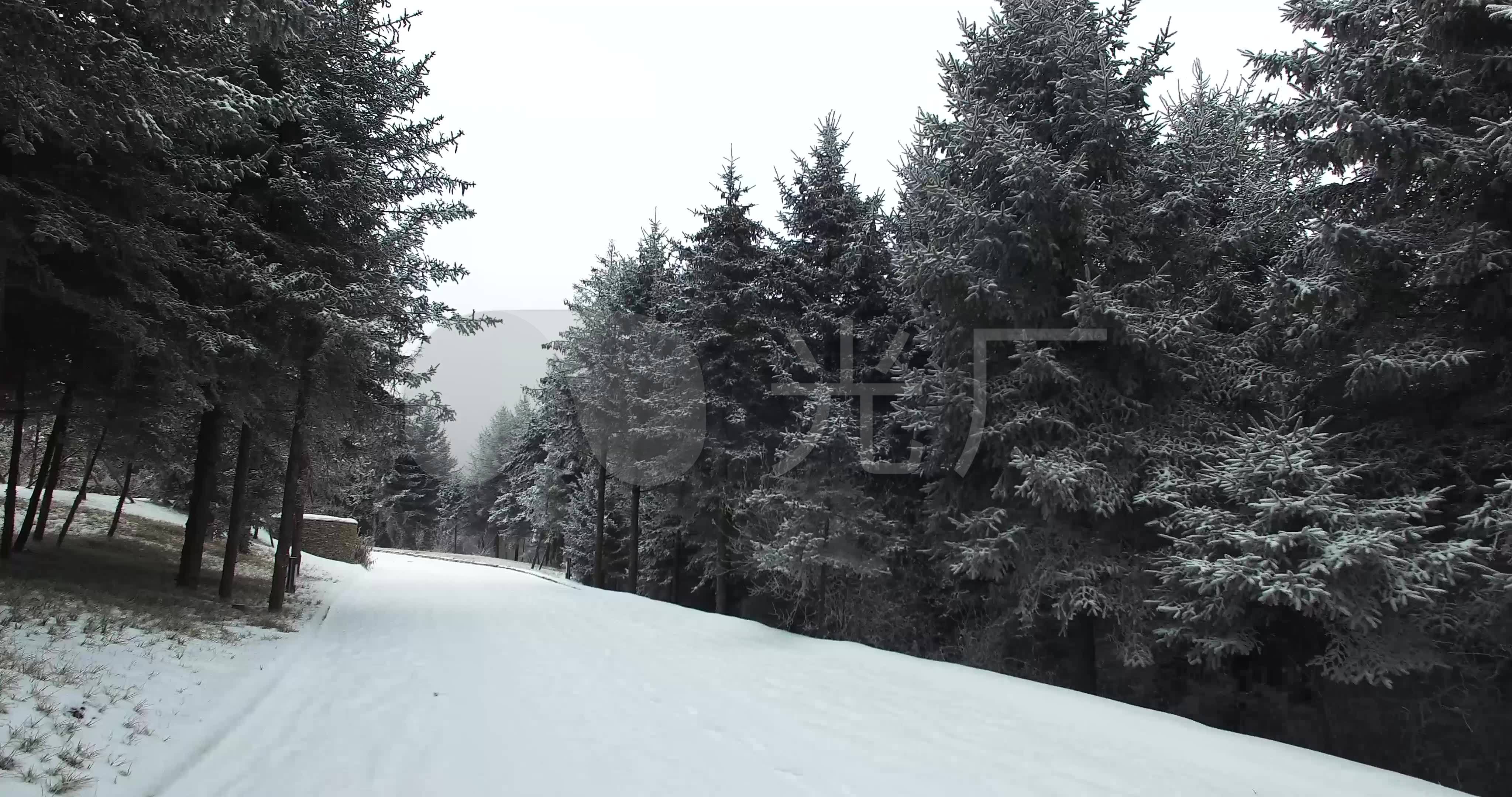 雪景航拍实景