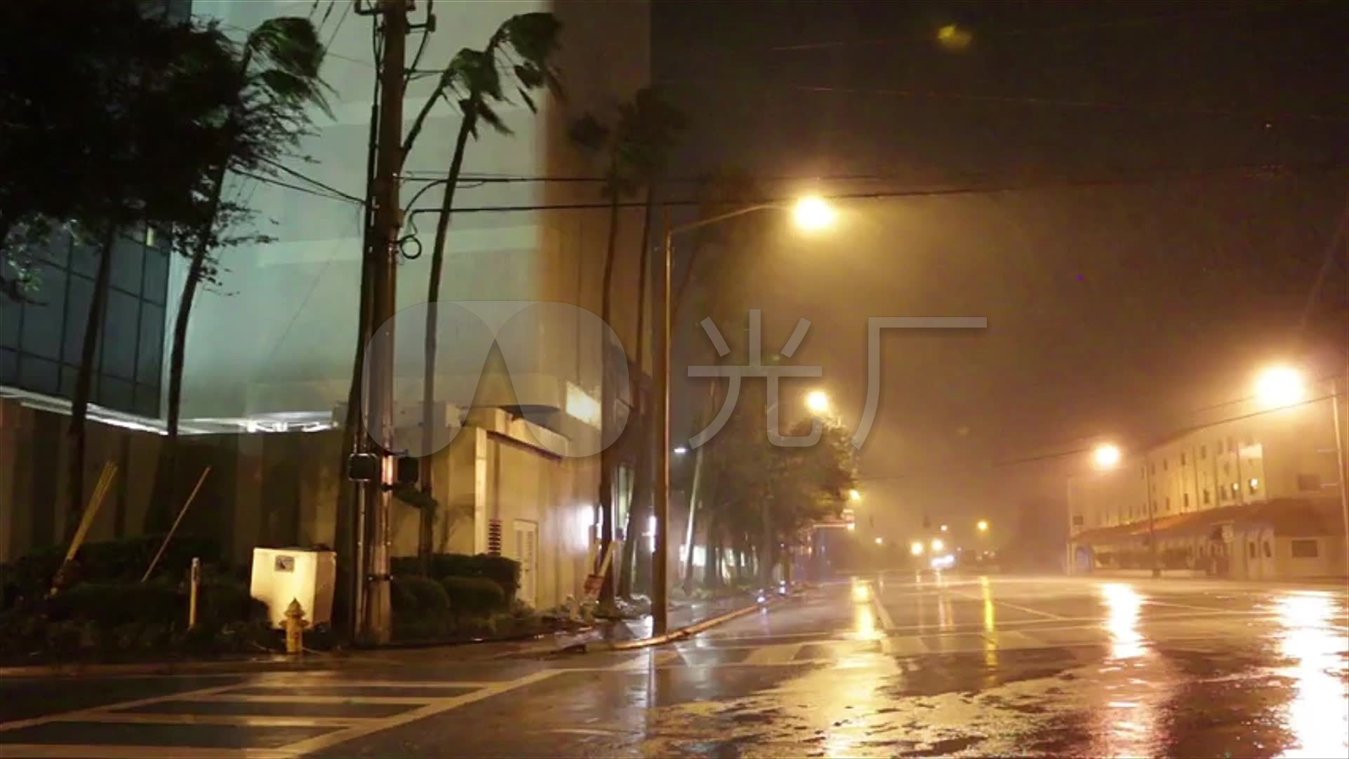 夜晚狂风暴雨_1920x1082_高清视频素材下载(编号:)