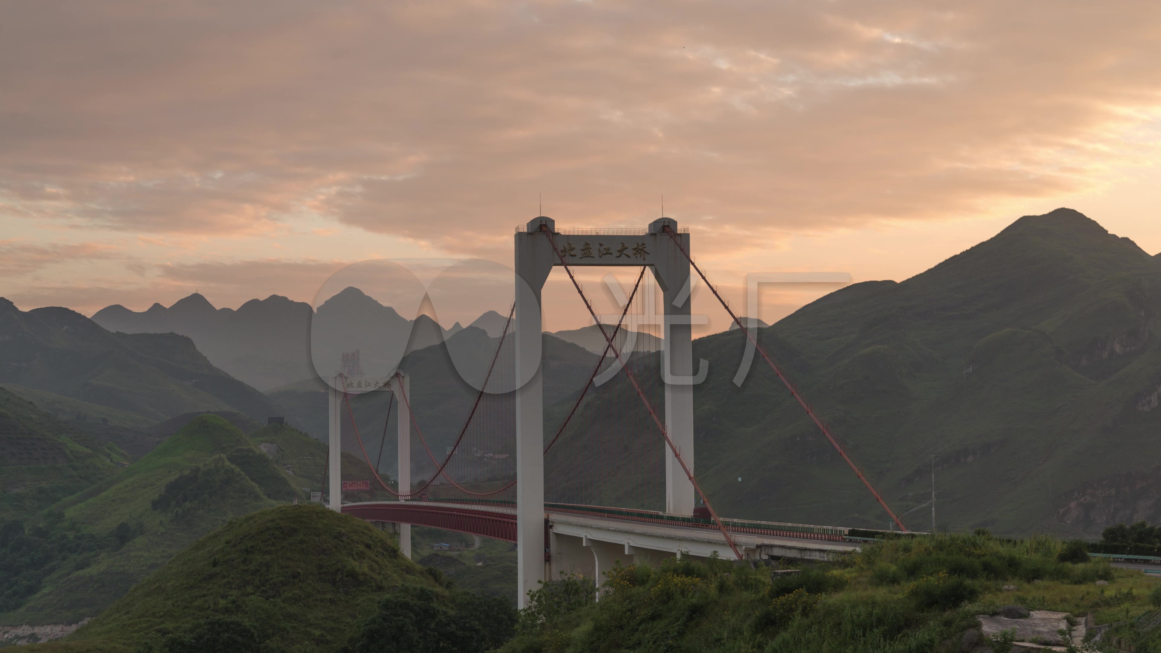贵州北盘江大桥延时摄影_3840x2160_高清视频素材下载