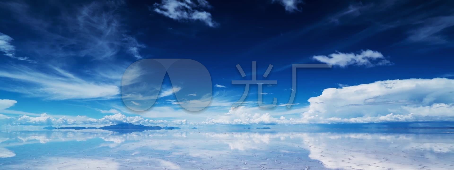 水面白云_1920x720_高清视频素材下载(编号:3082354)