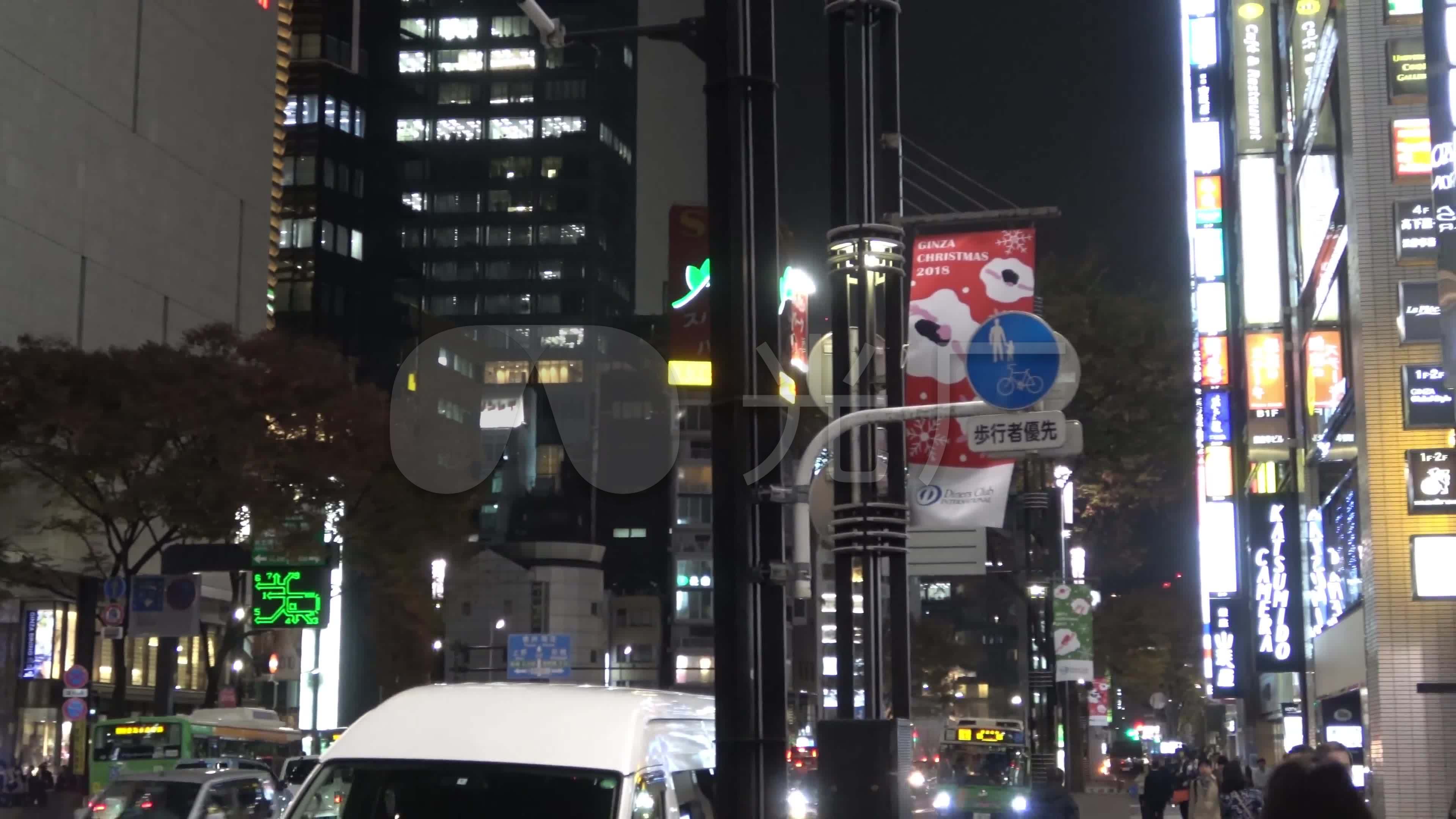 日本东京银座大街商店街道行人灯光大厦钟楼_3840x