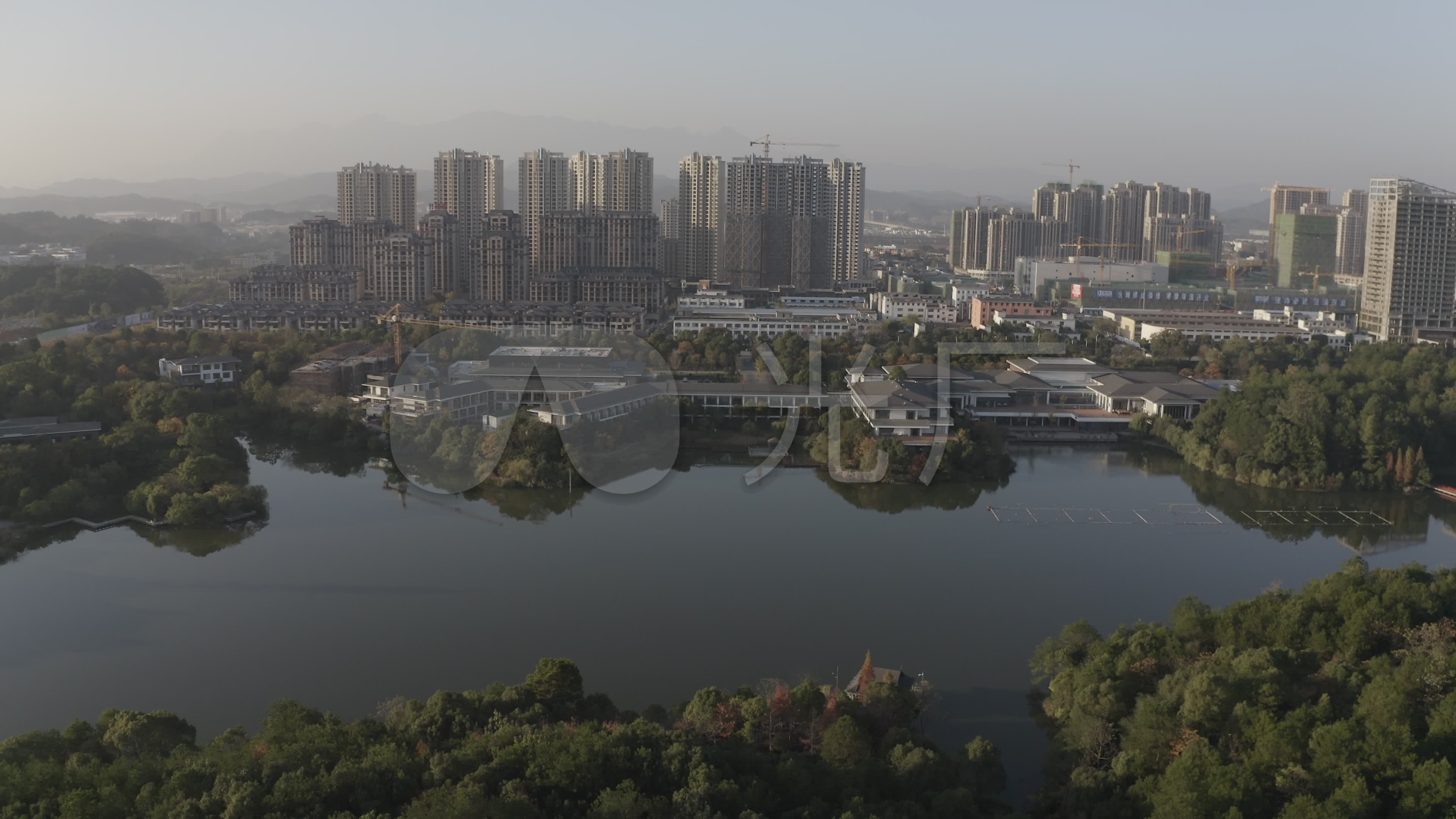 4k-log上饶龙潭湖公园航拍