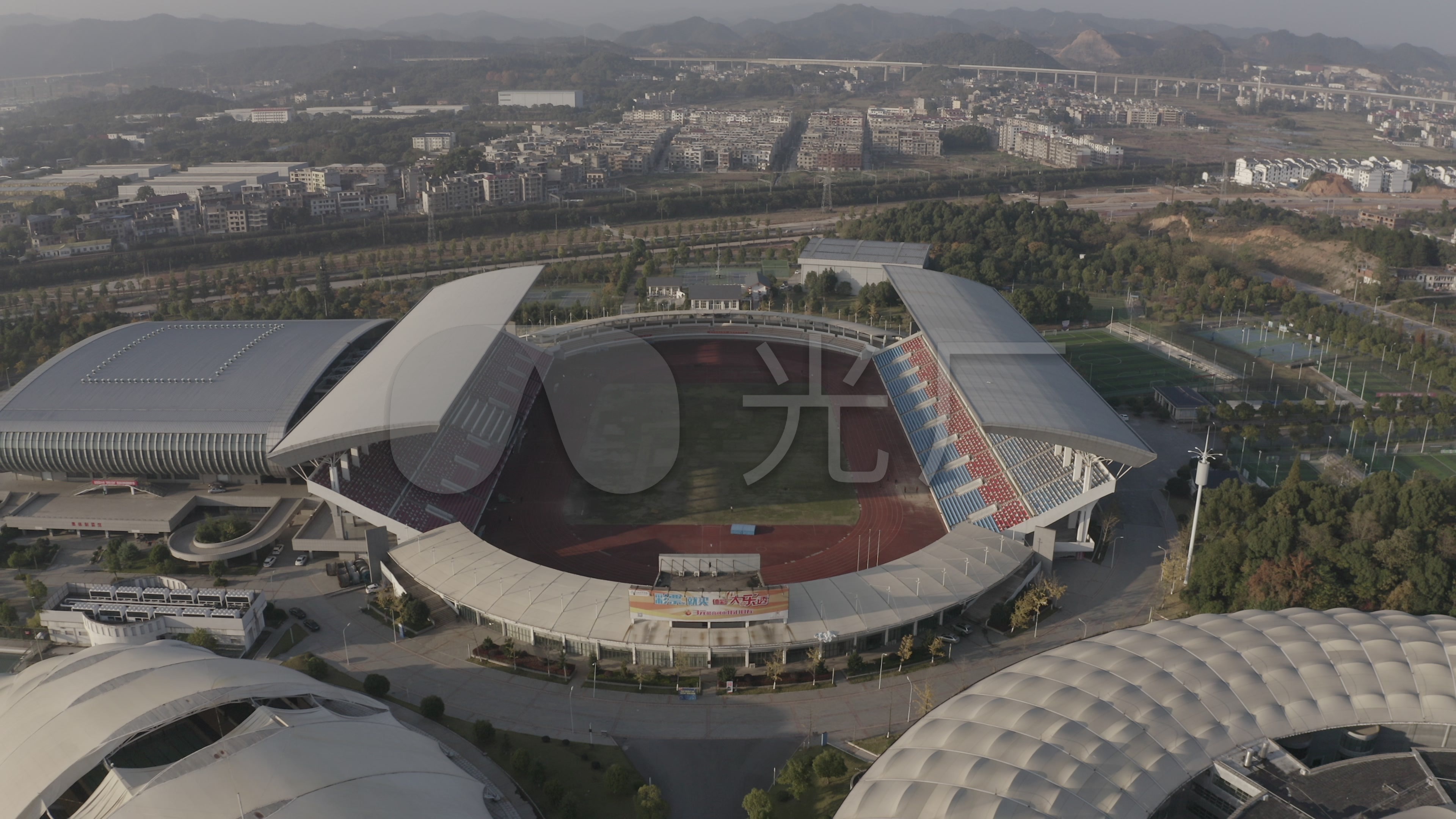 4k-log上饶体育中心航拍_3840x2160_高清视频素材下载