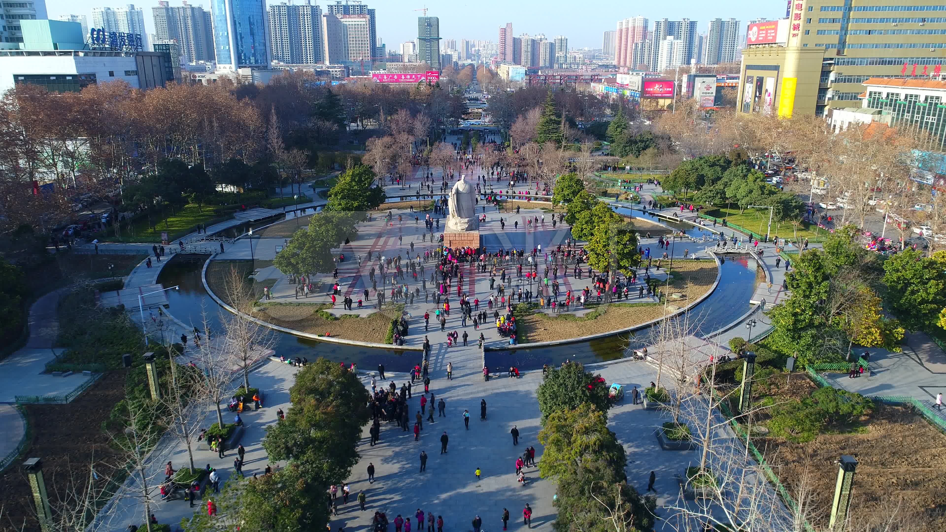 航拍洛阳周王城广场_3840x2160_高清视频素材下载(:)