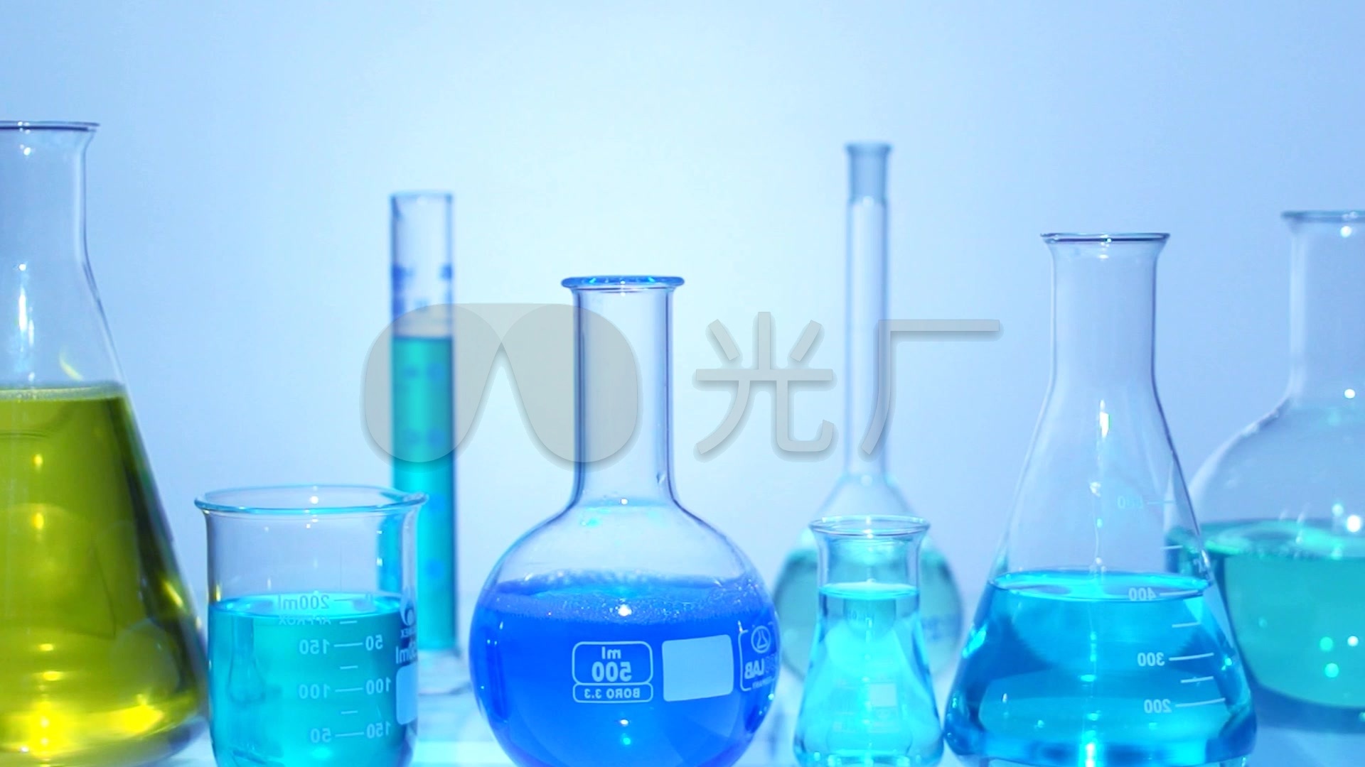 高清医学实验室化学药品液体试验_1920x1080_高清视频素材下载(编号