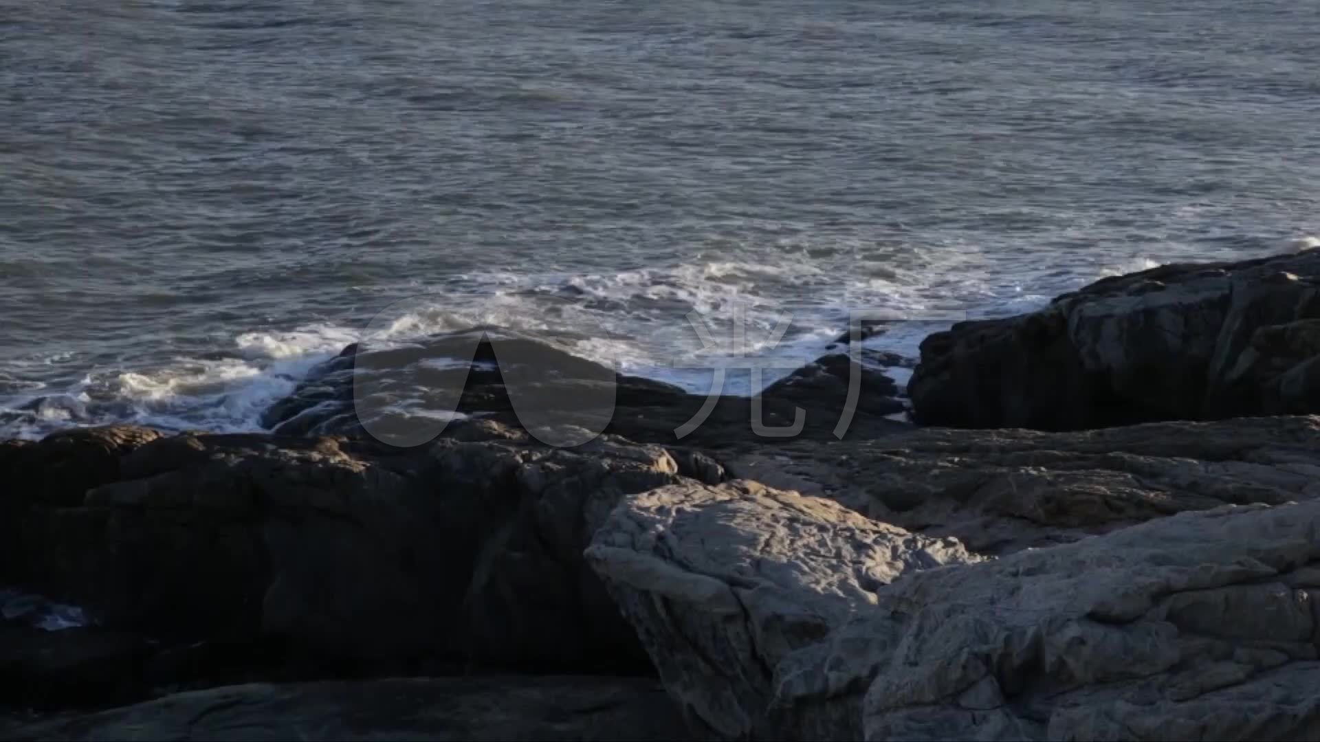 海浪拍礁石港湾_1920x1080_高清视频素材下载(编号:3230506)_实拍视频