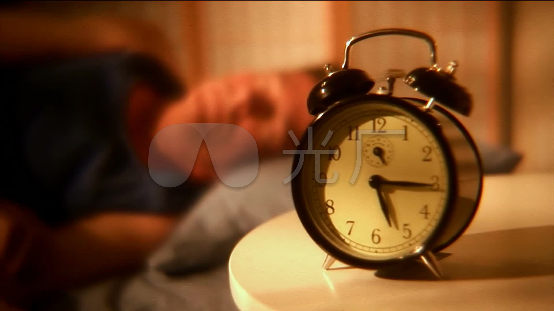 闹钟按掉闹钟睡眠早起_1920x1080_高清视频素材下载(编号:3258667)