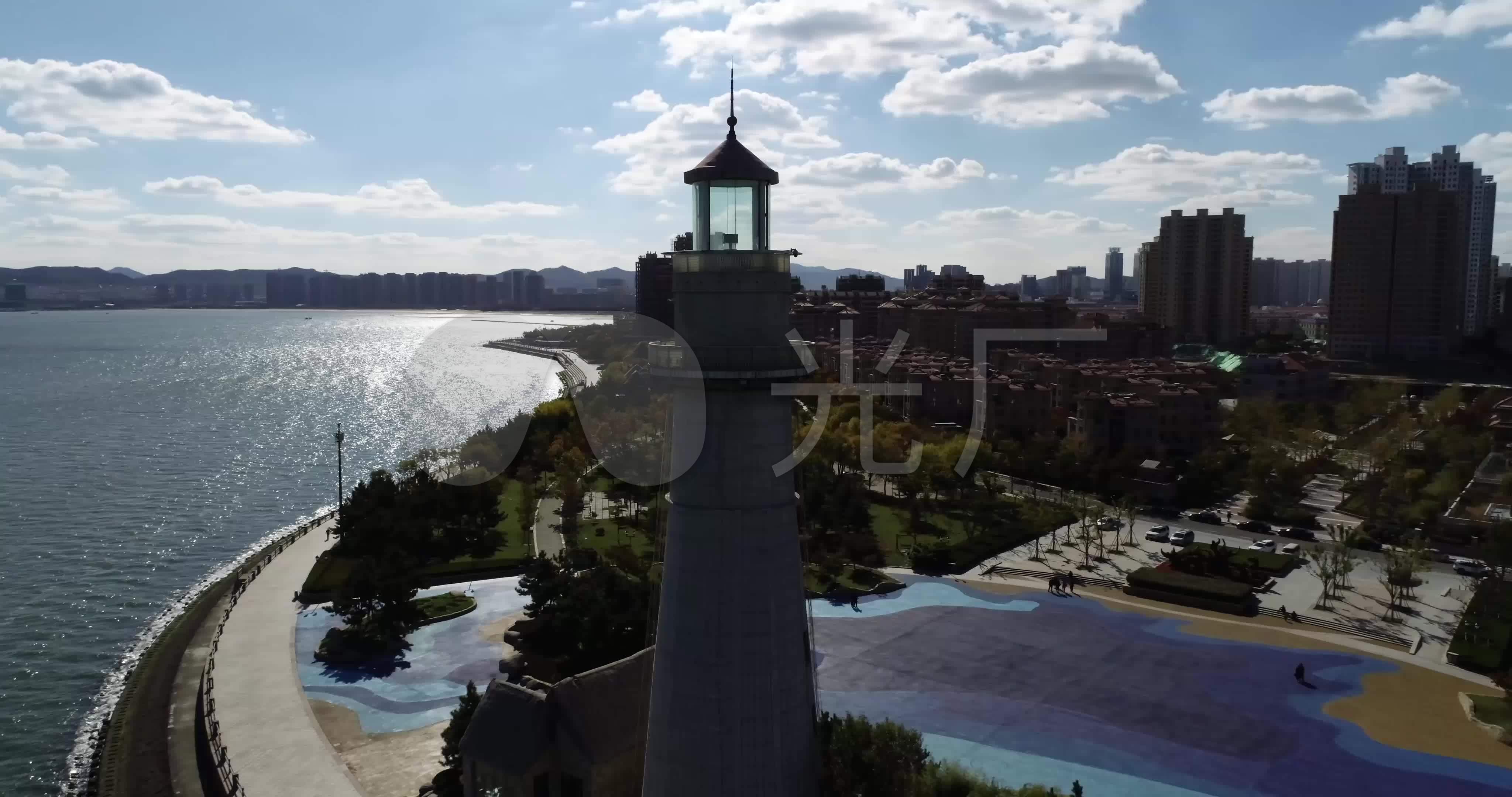 威海海上公园灯塔航拍_4096x2160_高清视频素材下载(编号:3260096)