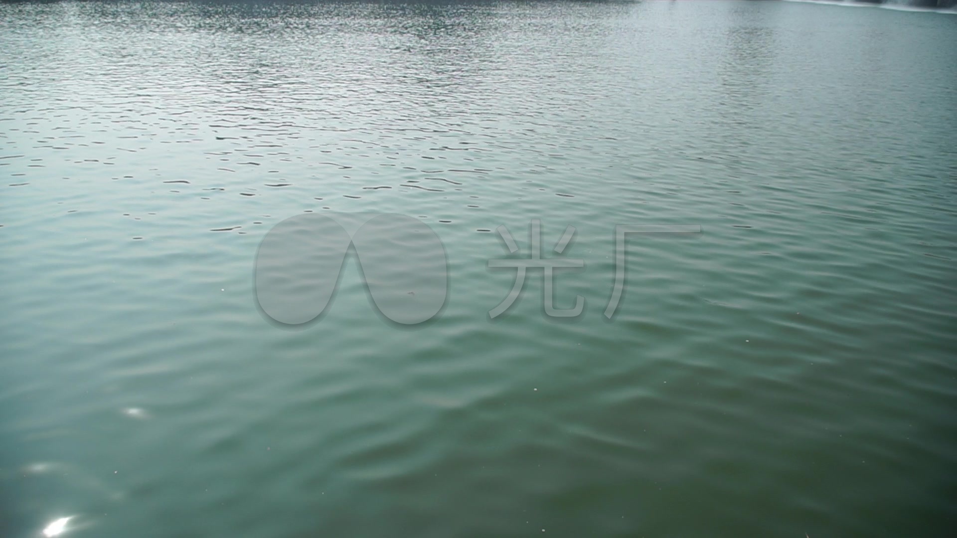 湖面海面水面波光粼粼3