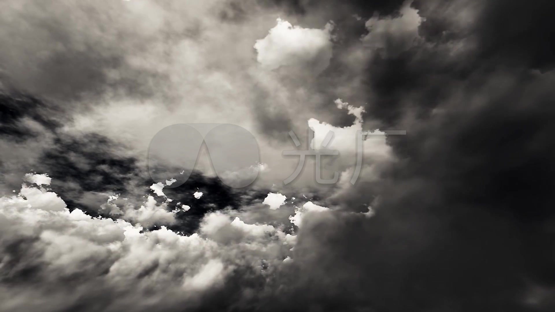 黑白灰色天空黑白天空深沉压抑概念视频背景_1920x