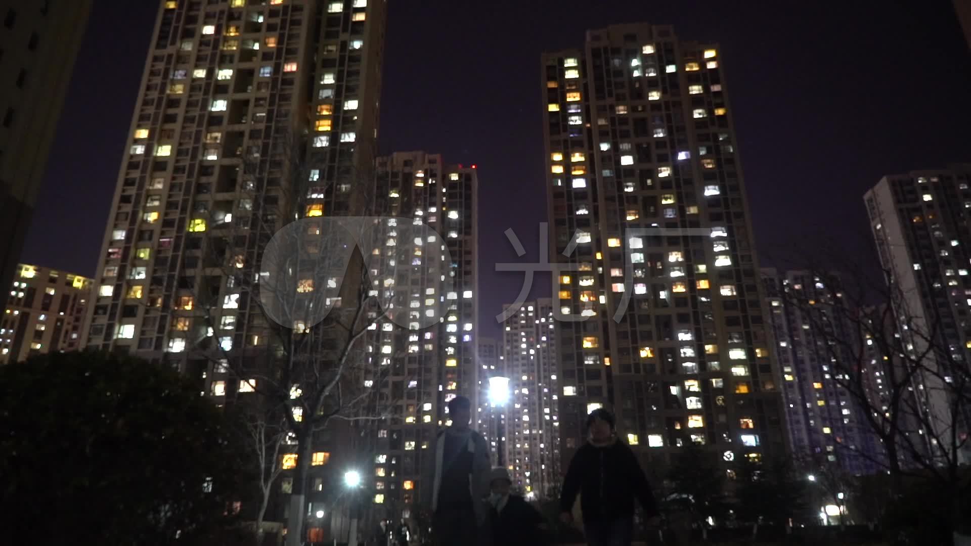 小区居民楼夜晚灯火通明万家灯火_1920x1080_高清视频