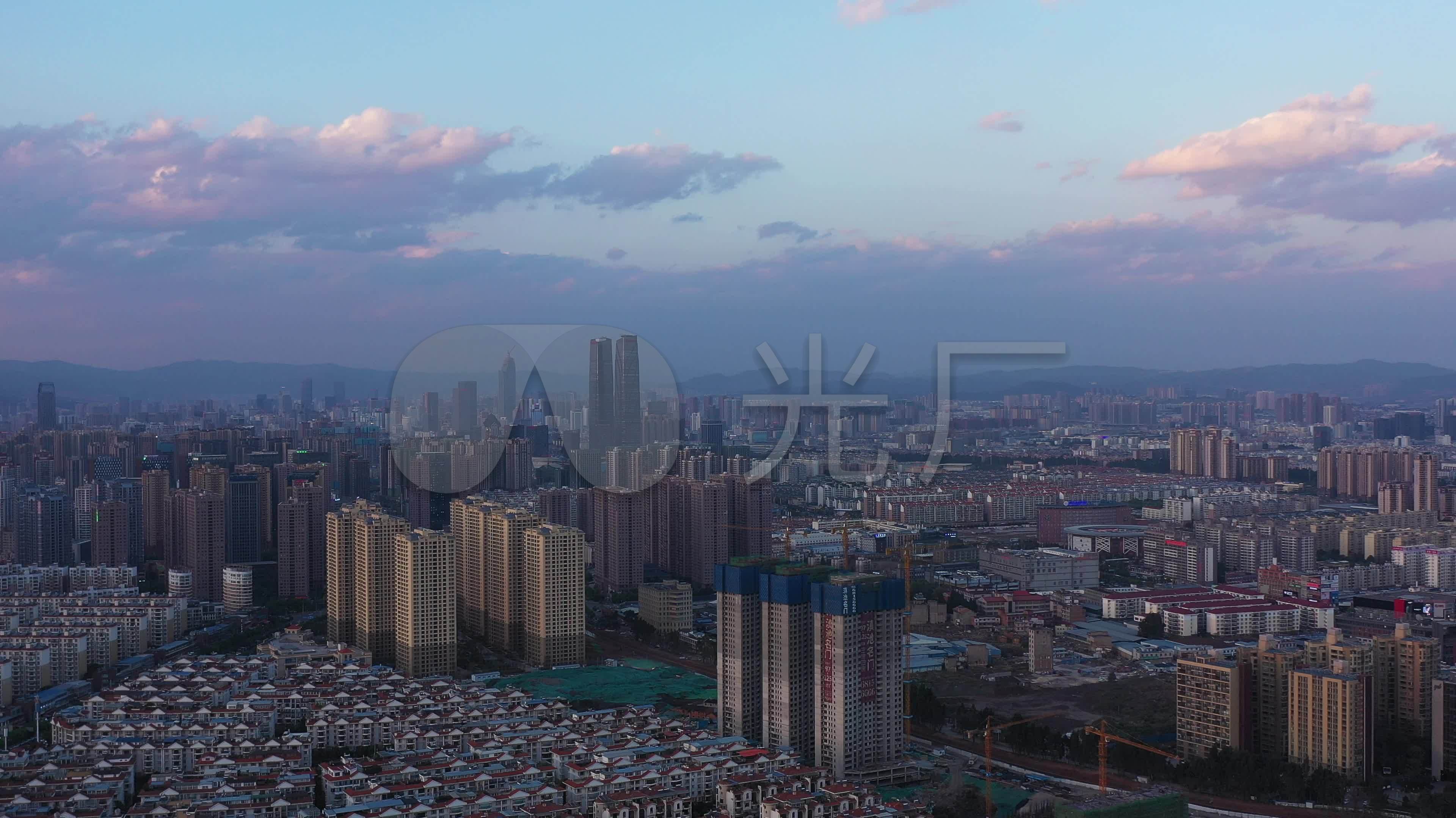 昆明西山区拍市区万达航拍4k