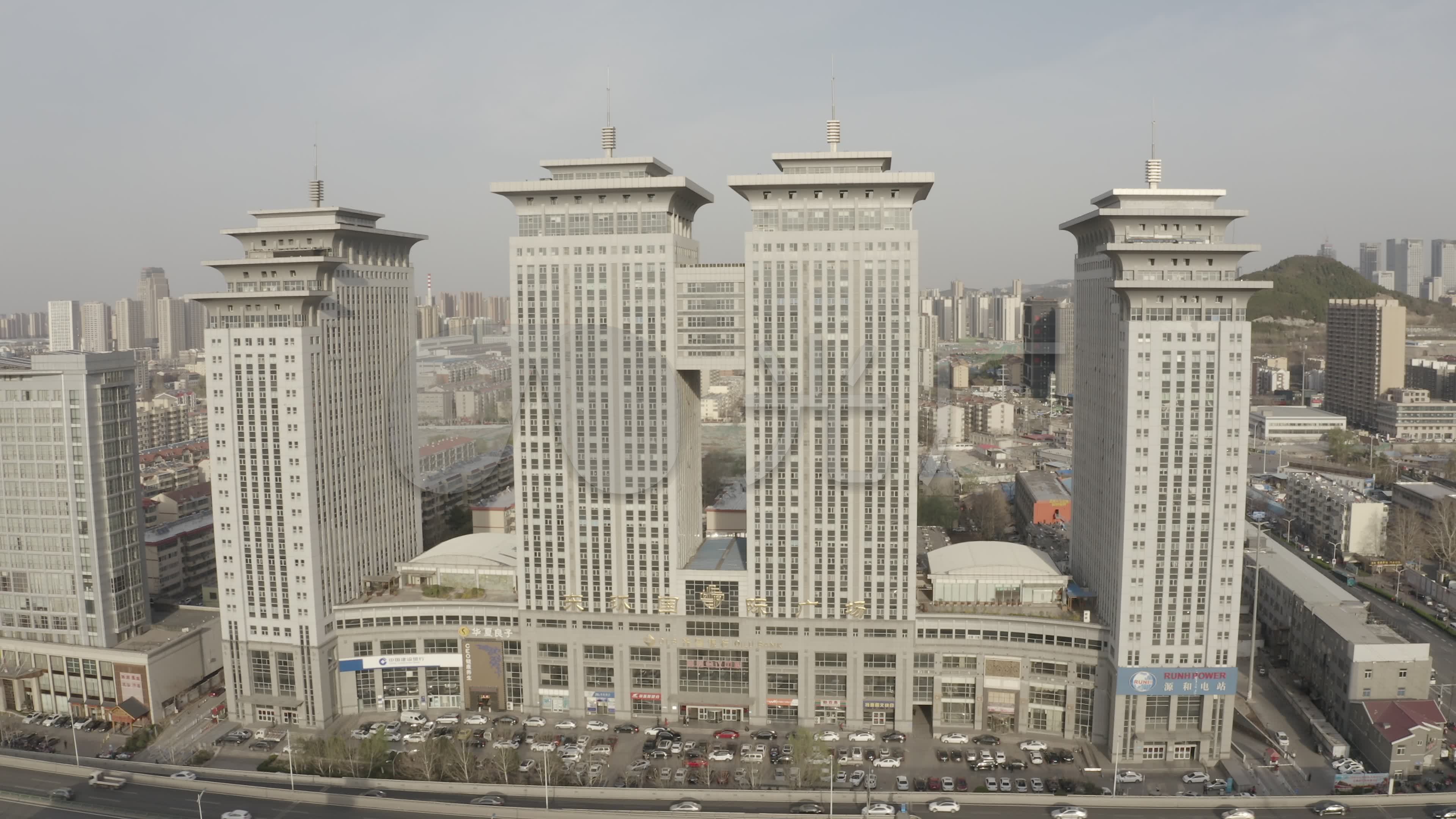 4k-log济南东环国际广场航拍_3840x2160_高清视频素材
