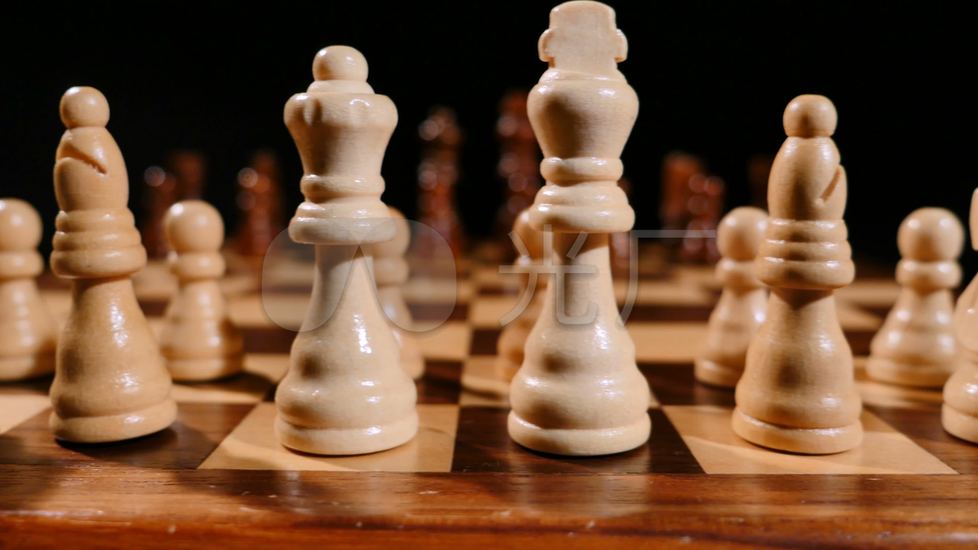 下棋棋子博弈棋盘对垒_3840x2160_高清视频素材下载