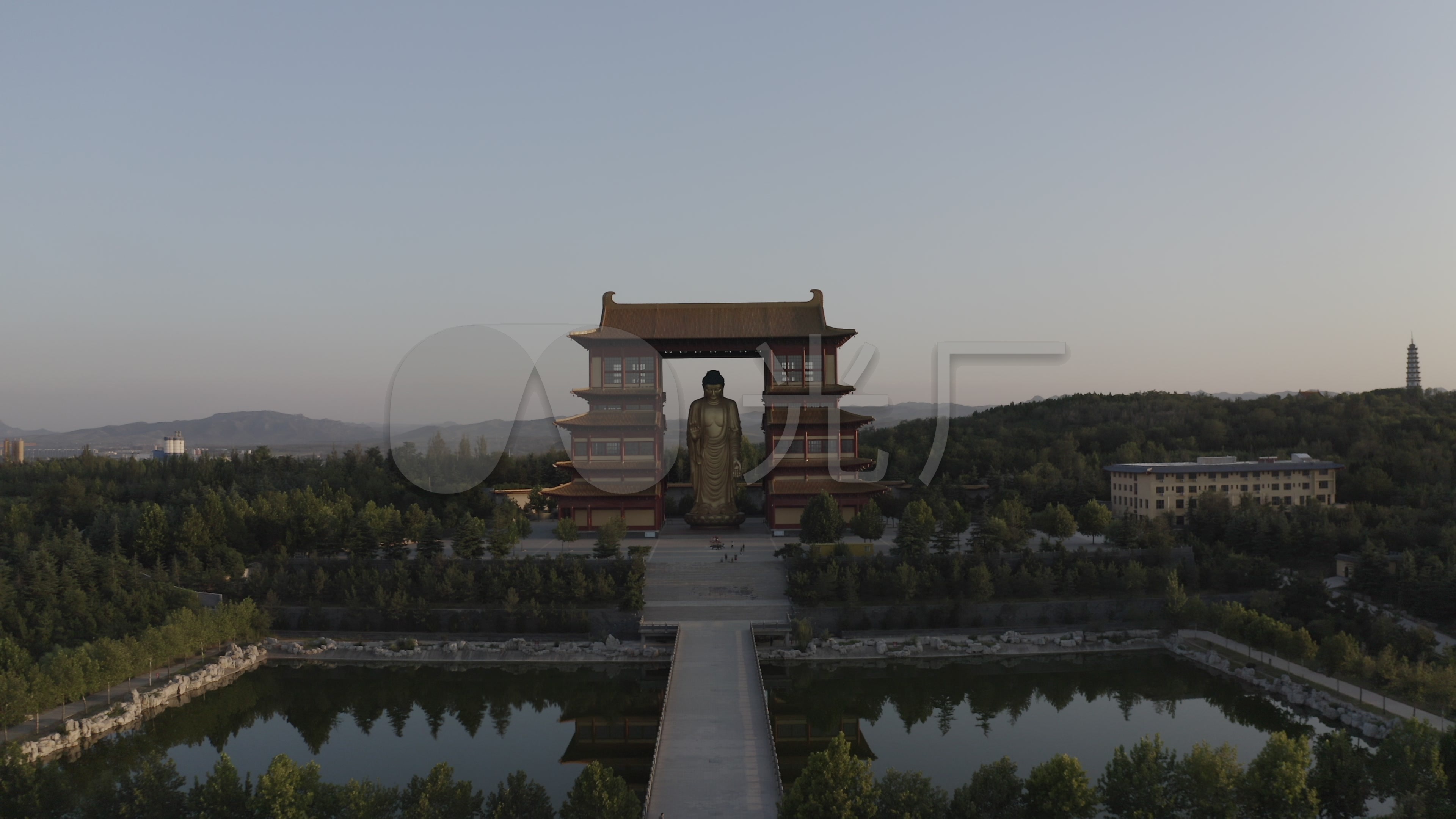 4k-log章丘危山风景区航拍_3840x2160_高清视频素材
