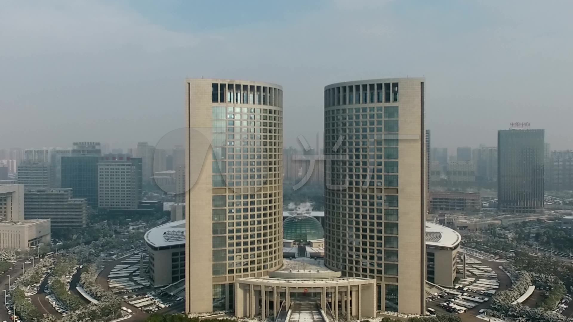 航拍合肥市政府双子座_1920x1080_高清视频素材下载