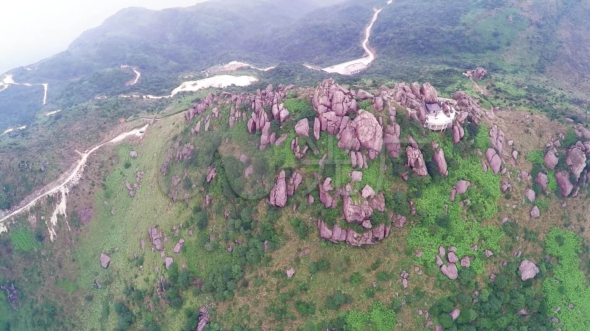 广东普宁南山群山乱石山顶庙蜿蜒山路航拍_1920x1080_高清视频素材