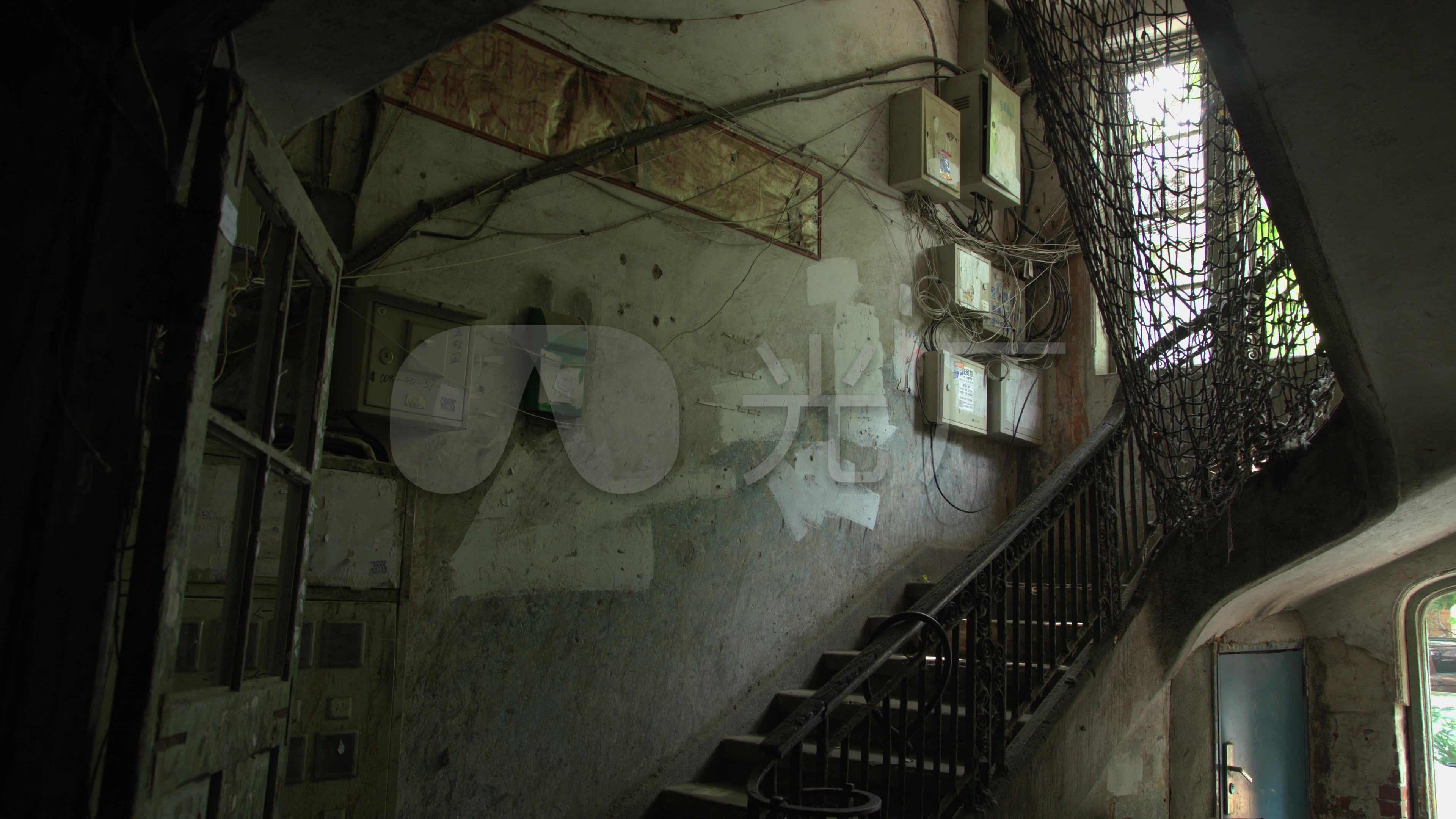 破败老房子老建筑旧楼房楼道童年记忆_3840x2160_高清