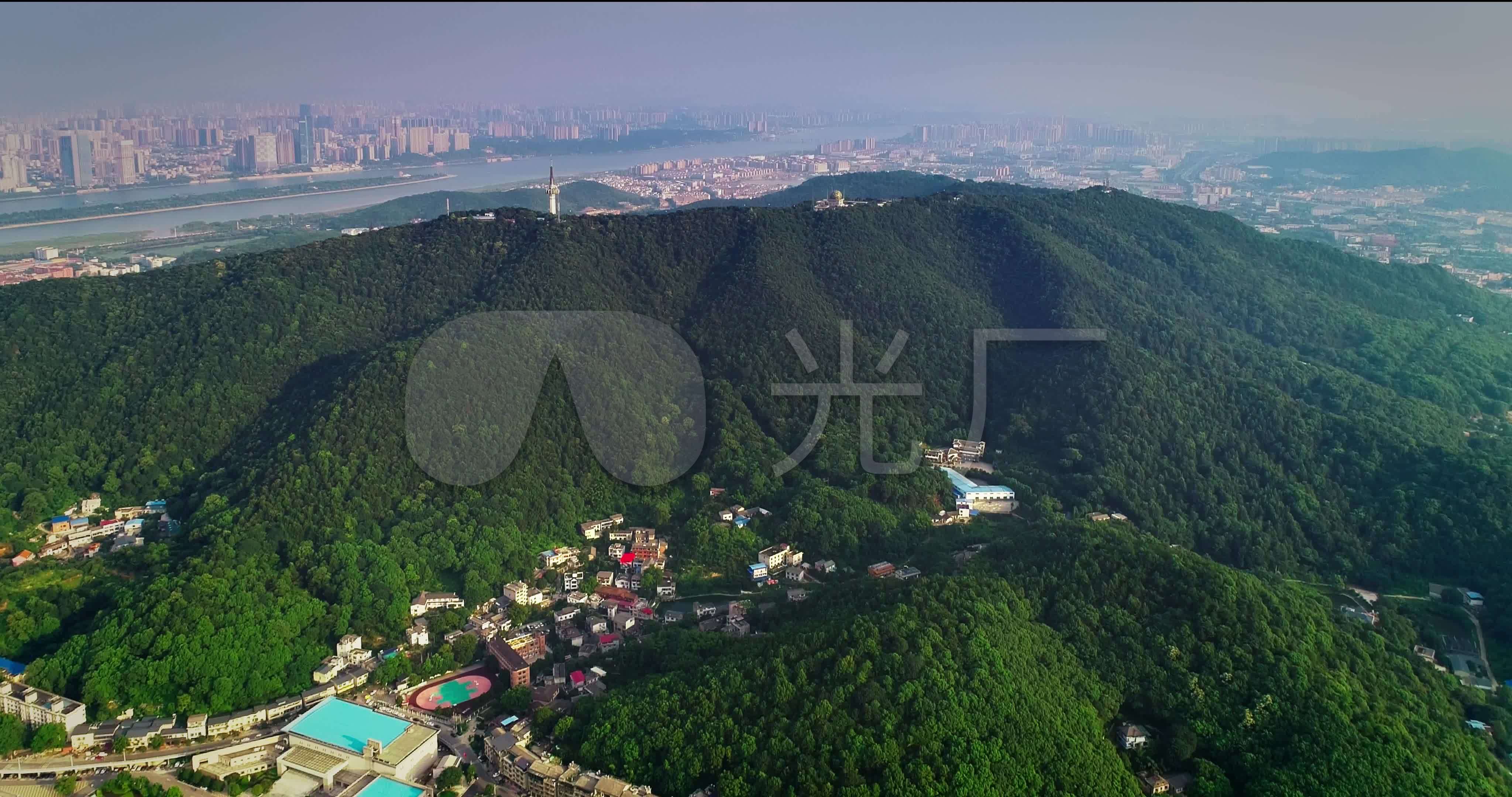 4k航拍长沙岳麓山全景_4096x2160_高清视频素材下载