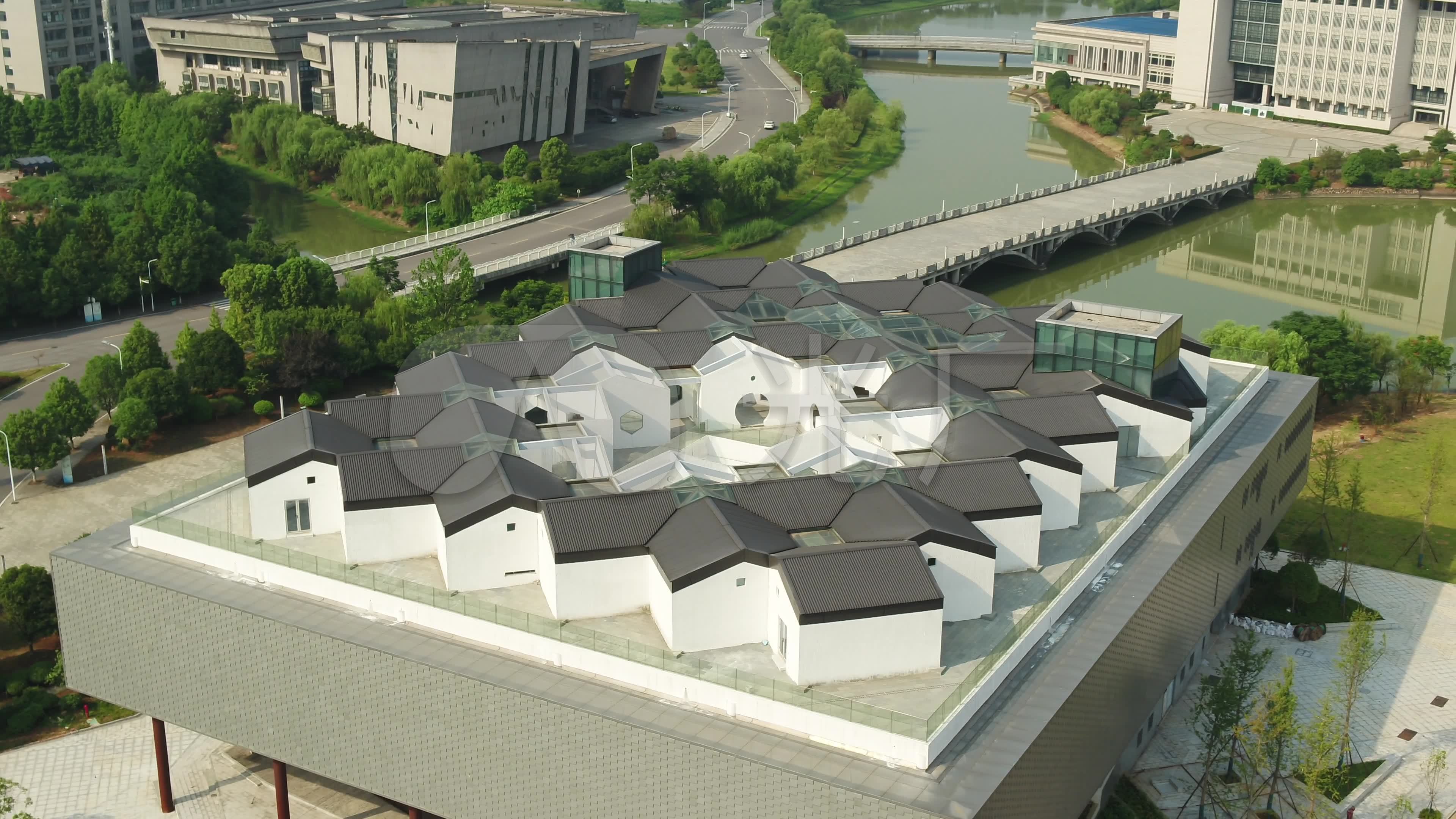 4k航拍中南大学新校区