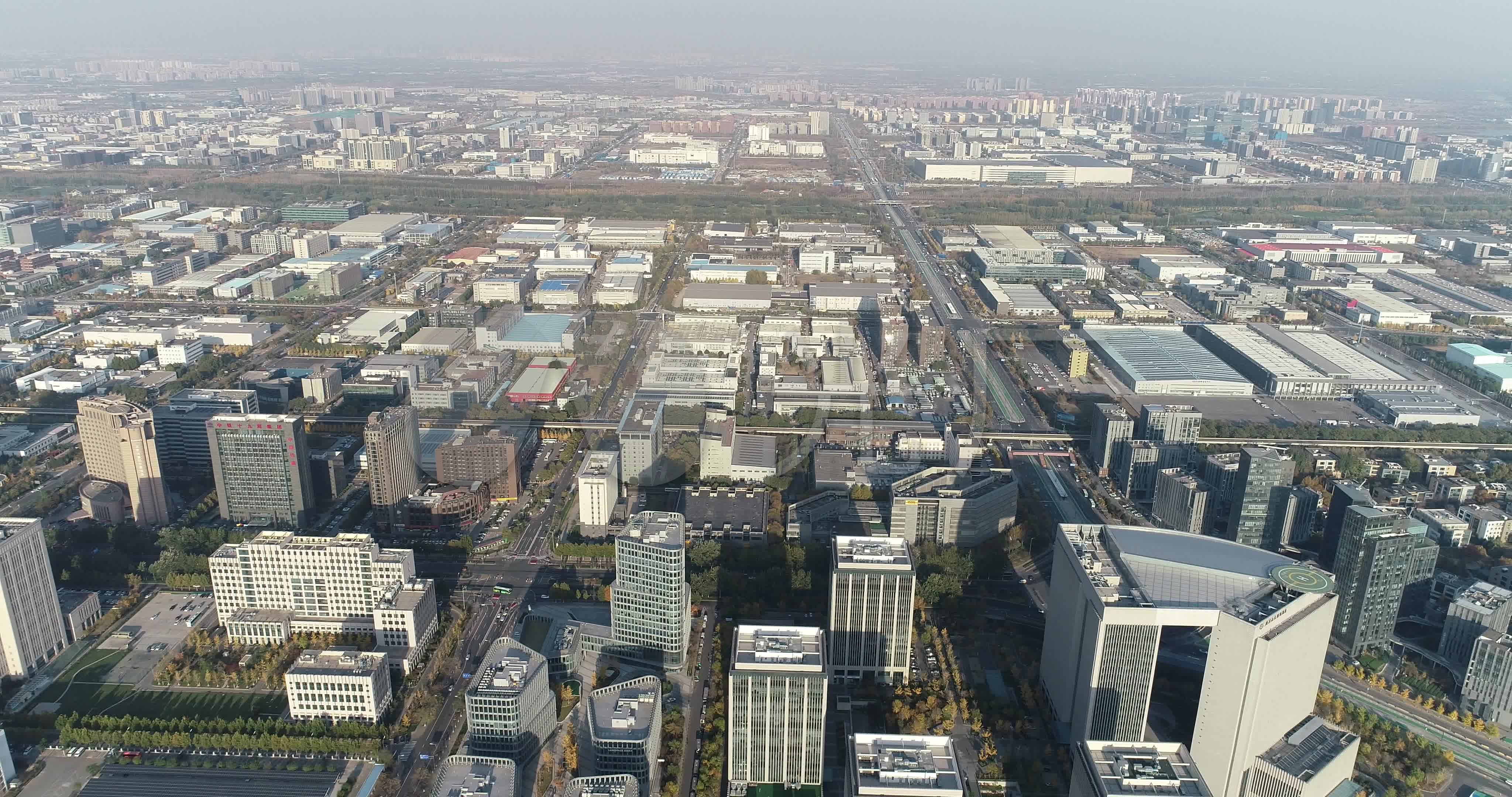 航拍4k北京大兴通州亦庄经济开发区_4096x2160_高清视频素材下载(编号
