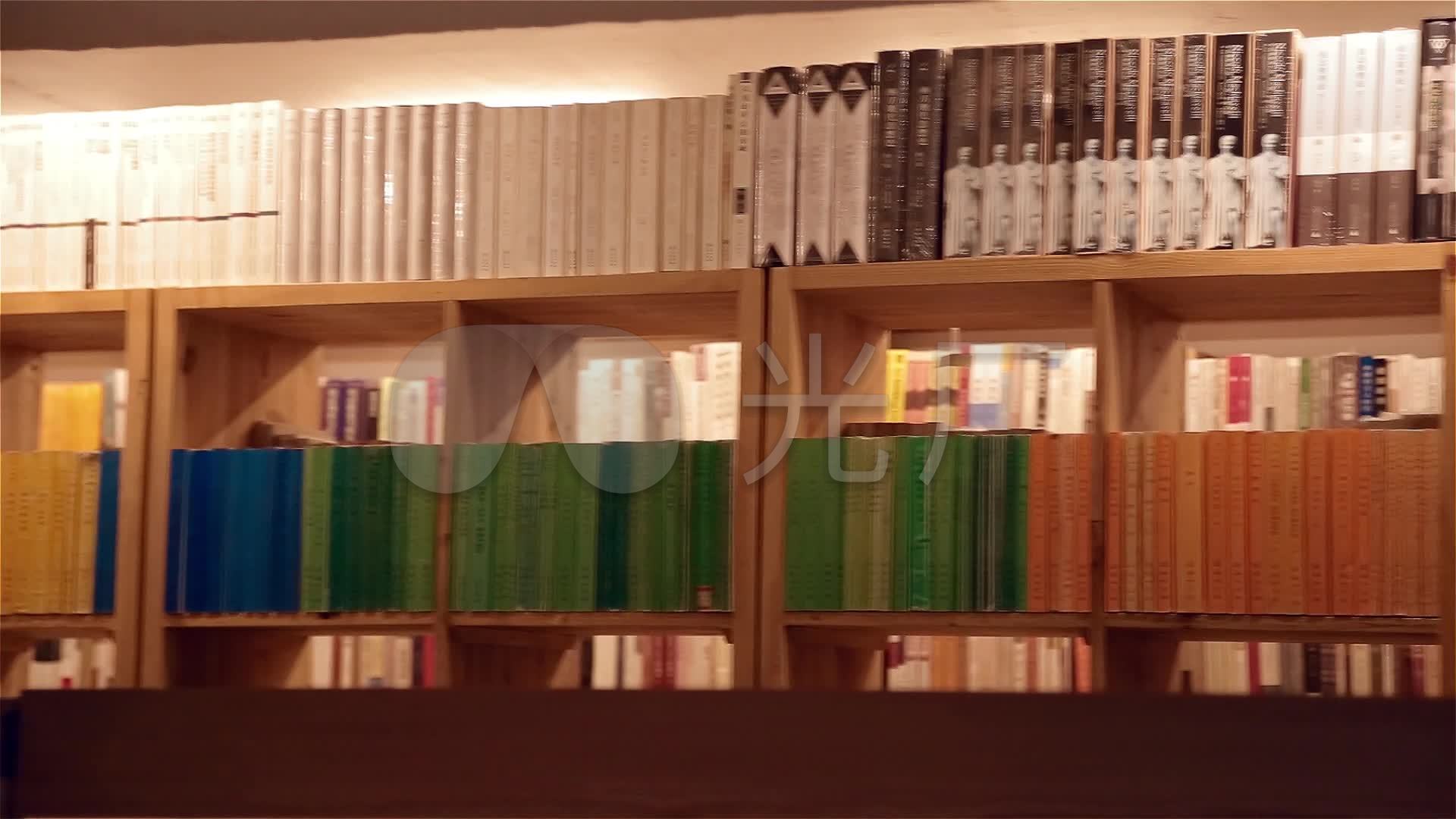 视频素材 实拍视频 医疗教育 书店一角书架书图书馆  来自视频原始