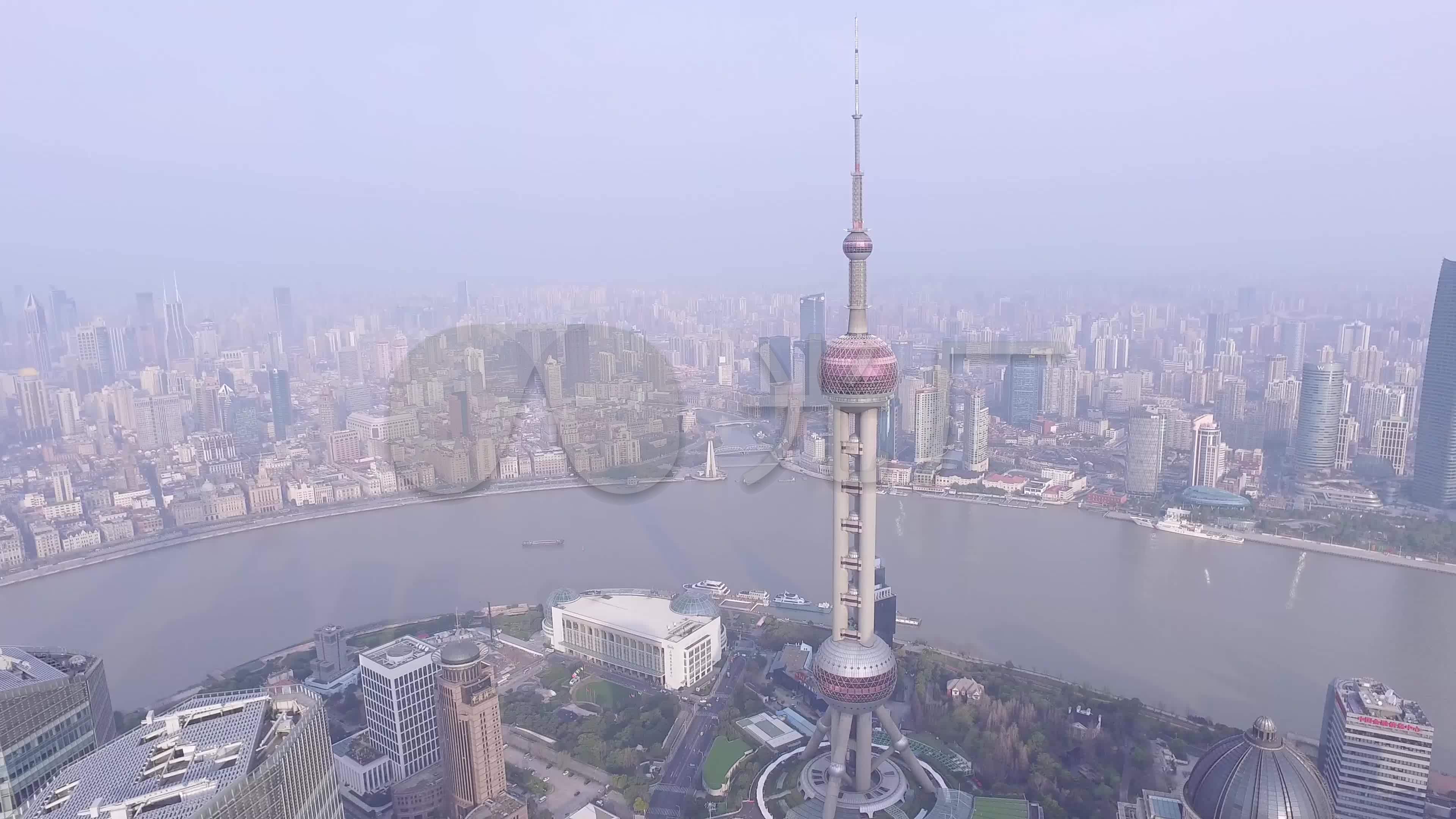 东方明珠塔黄浦江航拍