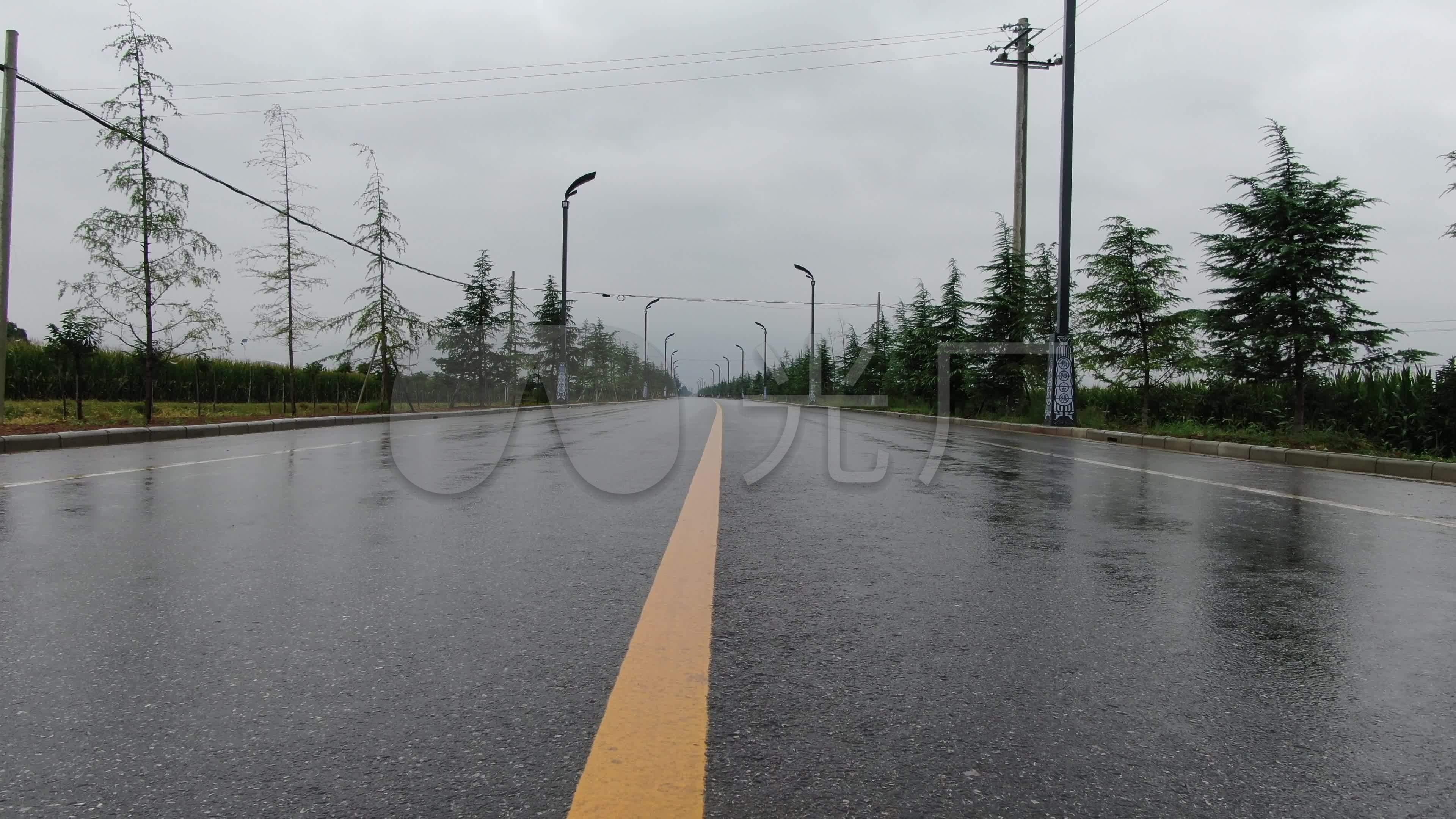 4k 航拍 雨天 公路 道路