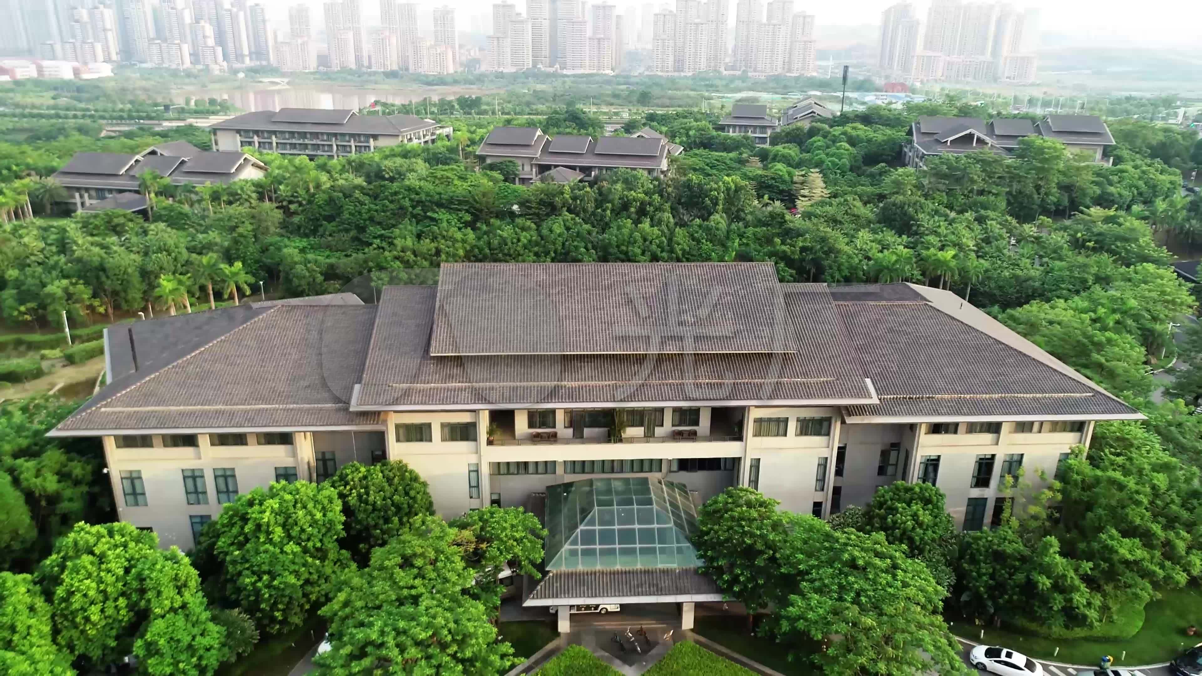 4k航拍南宁市五象山庄_3840x2160_高清视频素材下载