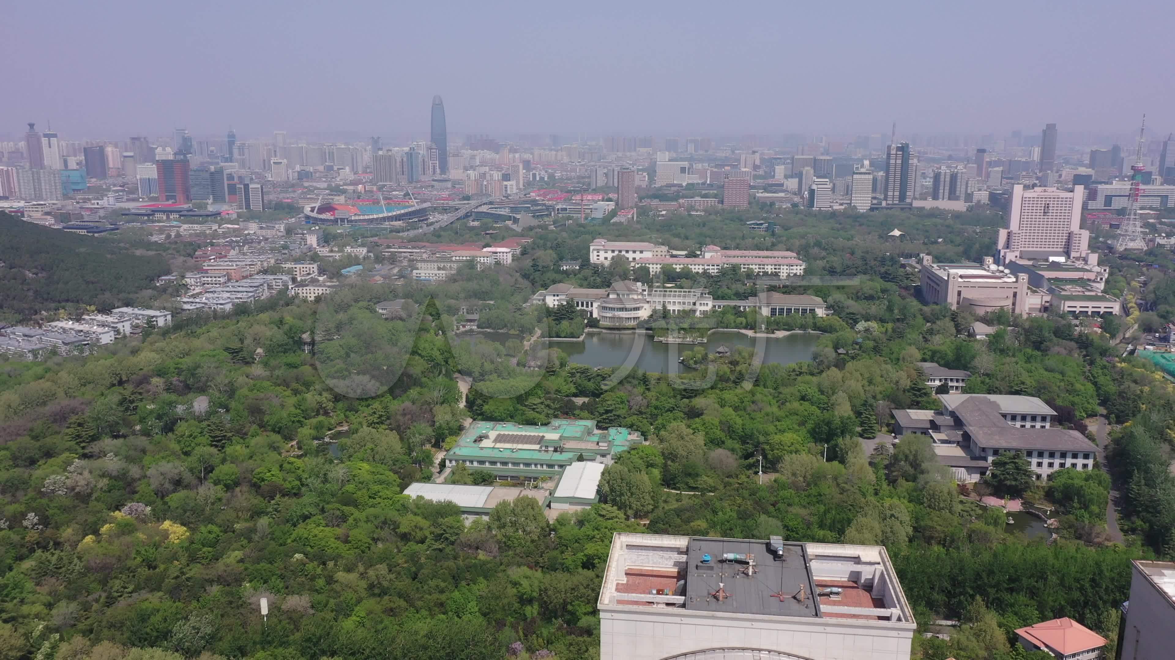 4k航拍济南南郊宾馆源文件1_3840x2160_高清视频素材