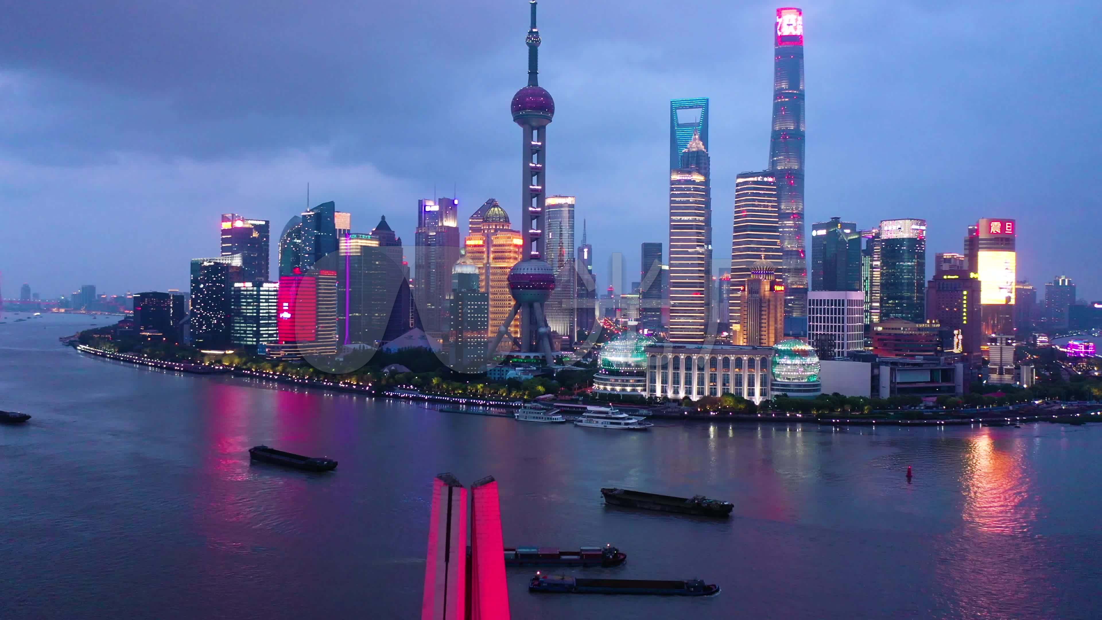 上海外滩夜景航拍_3840x2160_高清视频素材下载(编号
