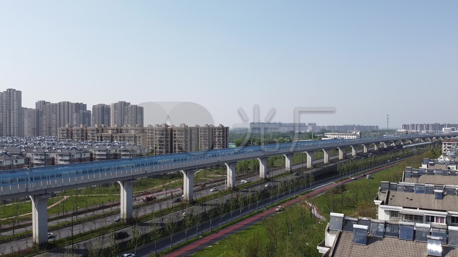航拍南京江北地铁轻轨s8号线