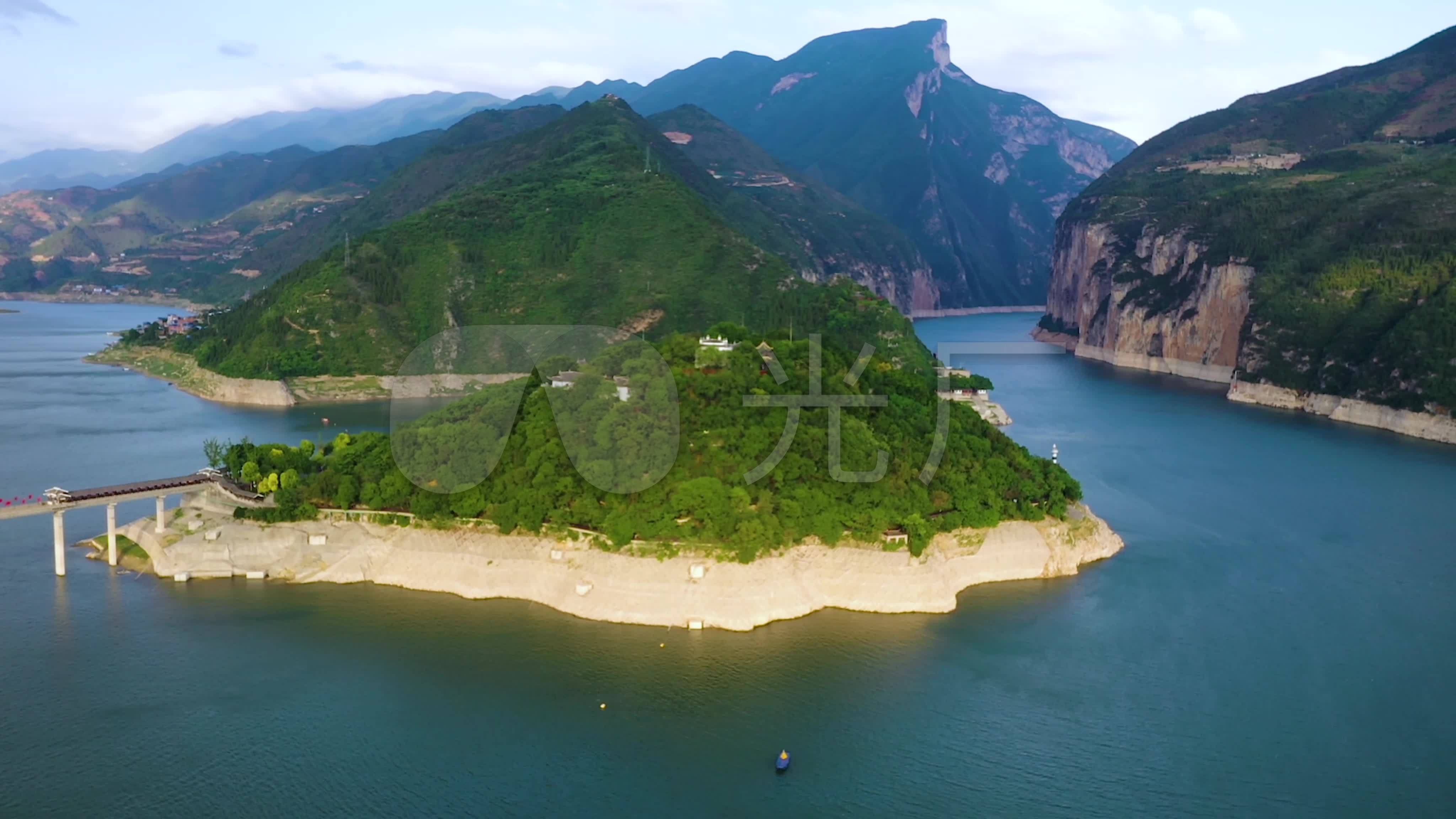 航拍重庆三峡夔门瞿塘峡白帝城风光_4096x2304_高清