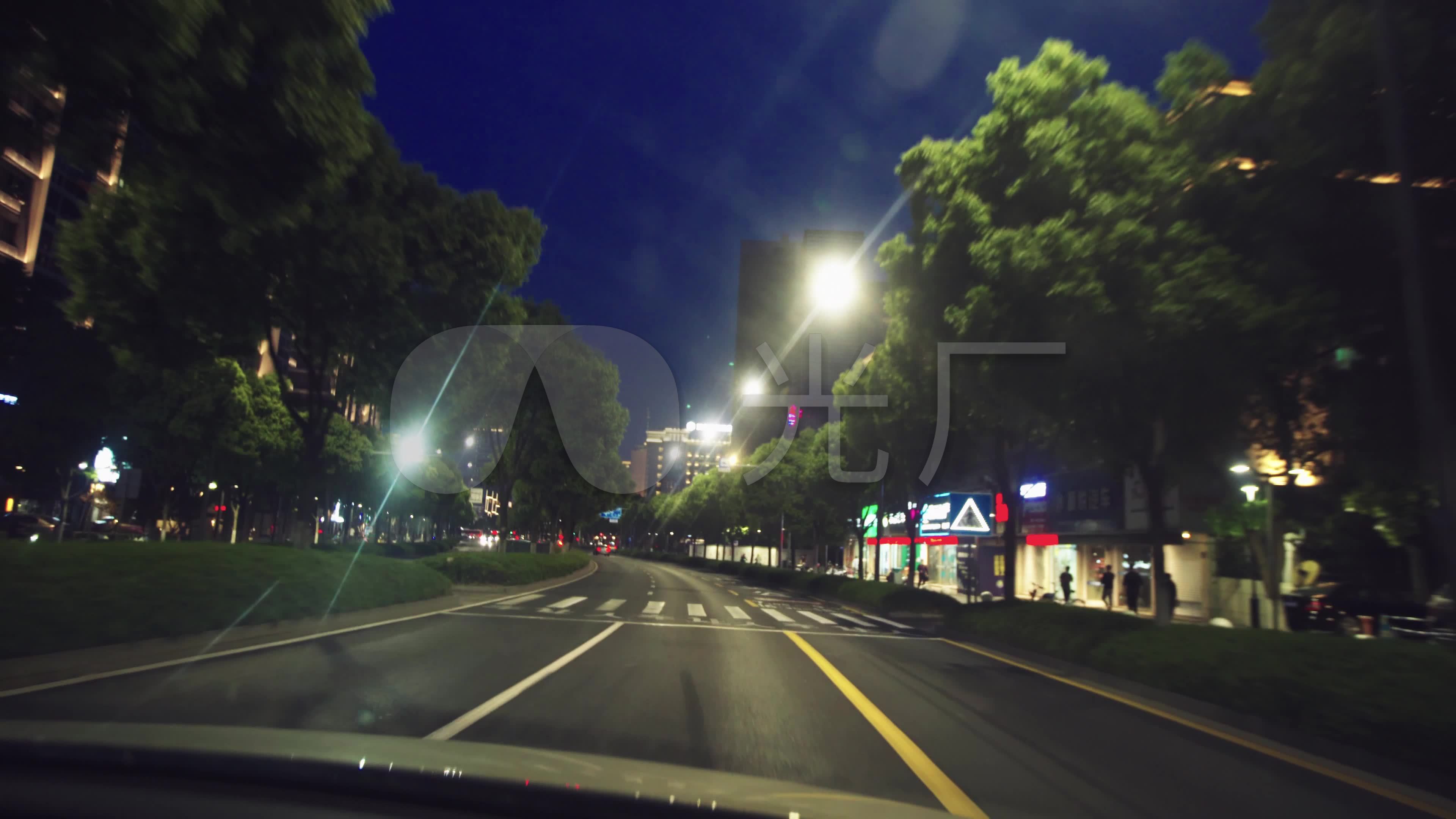 视频素材 实拍视频 景观人文 4k汽车夜晚街景  来自视频原始文件或