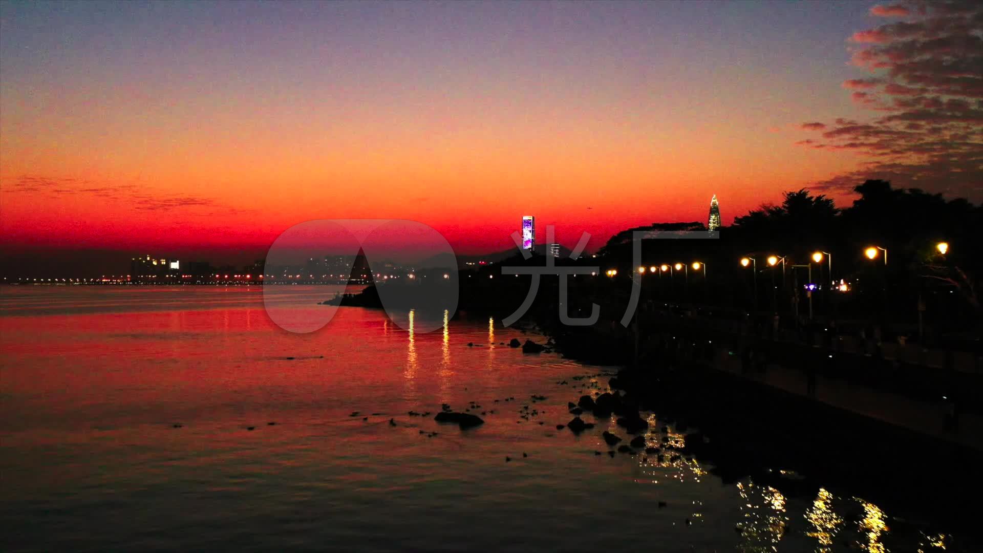 航拍深圳湾公园城市晚霞夜景
