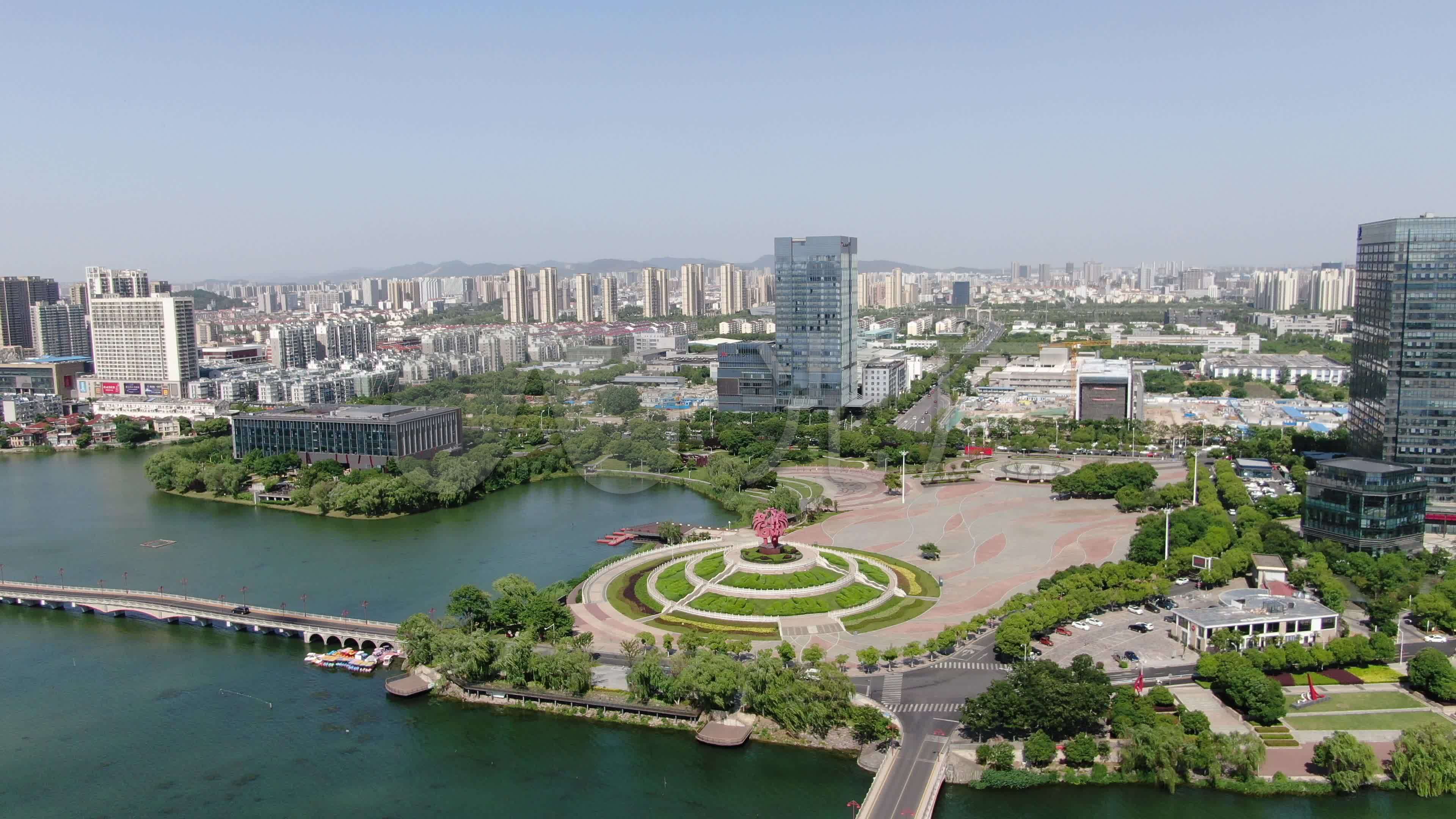 南京百家湖广场_3840x2160_高清视频素材下载(编号:4682077)_实拍视频