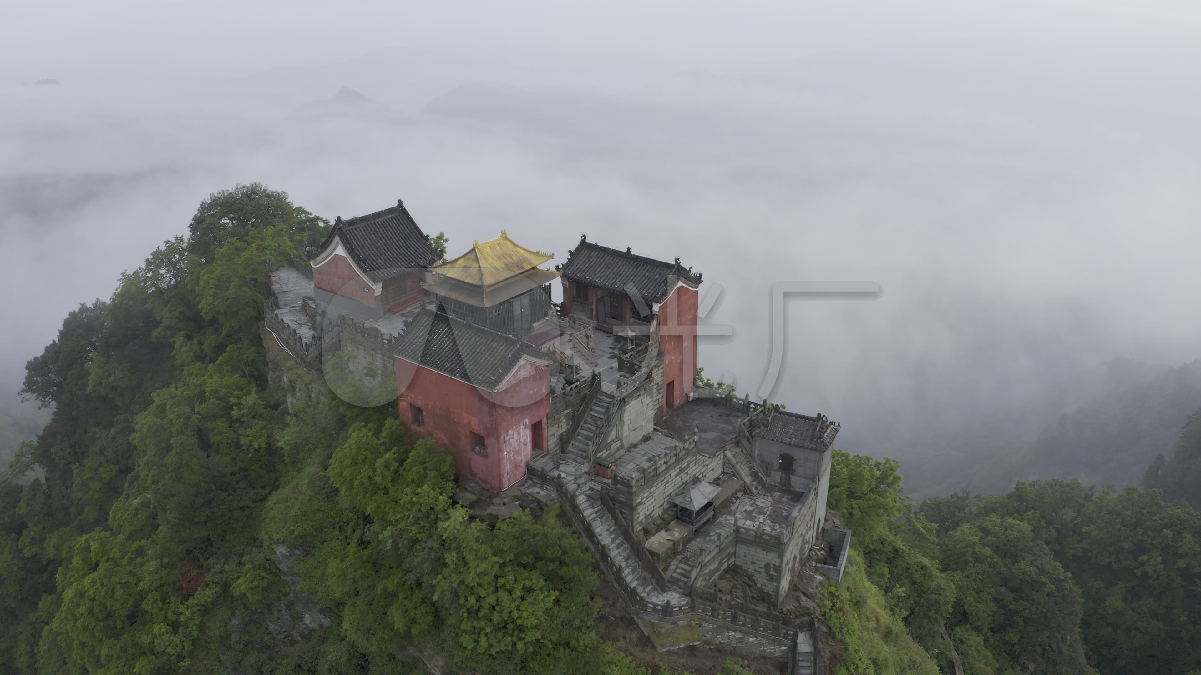 4k-原素材-武当山金顶航拍12_3840x2160_高清视频素材
