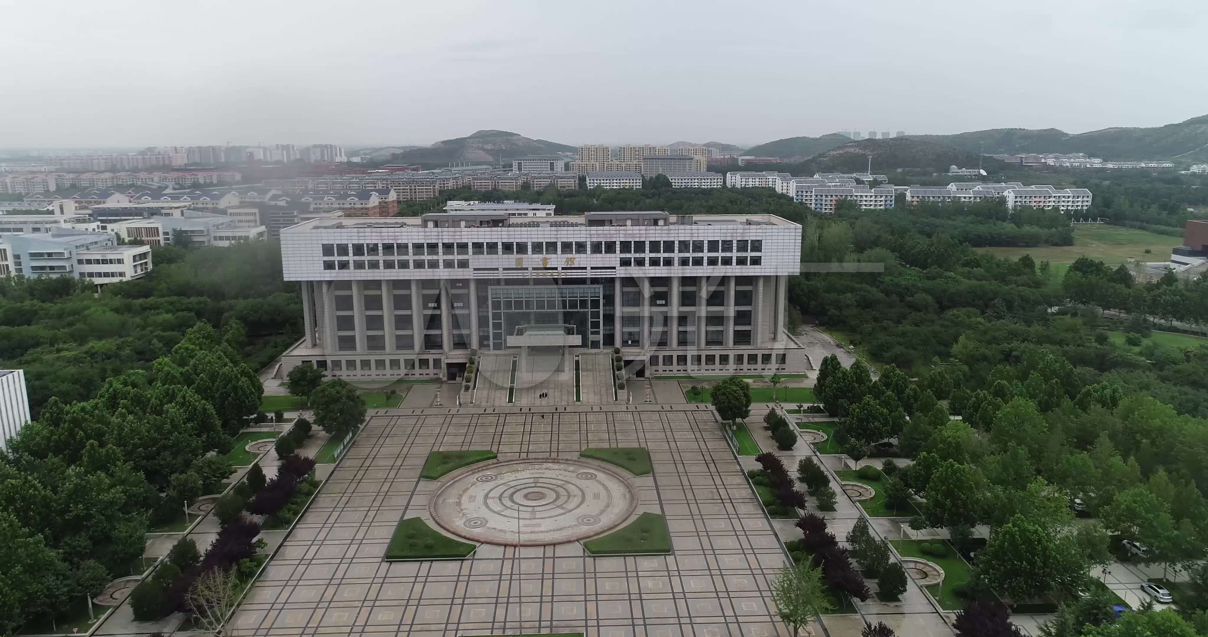 4k航拍长清大学城齐鲁工业大学大门图书馆_4096x2160