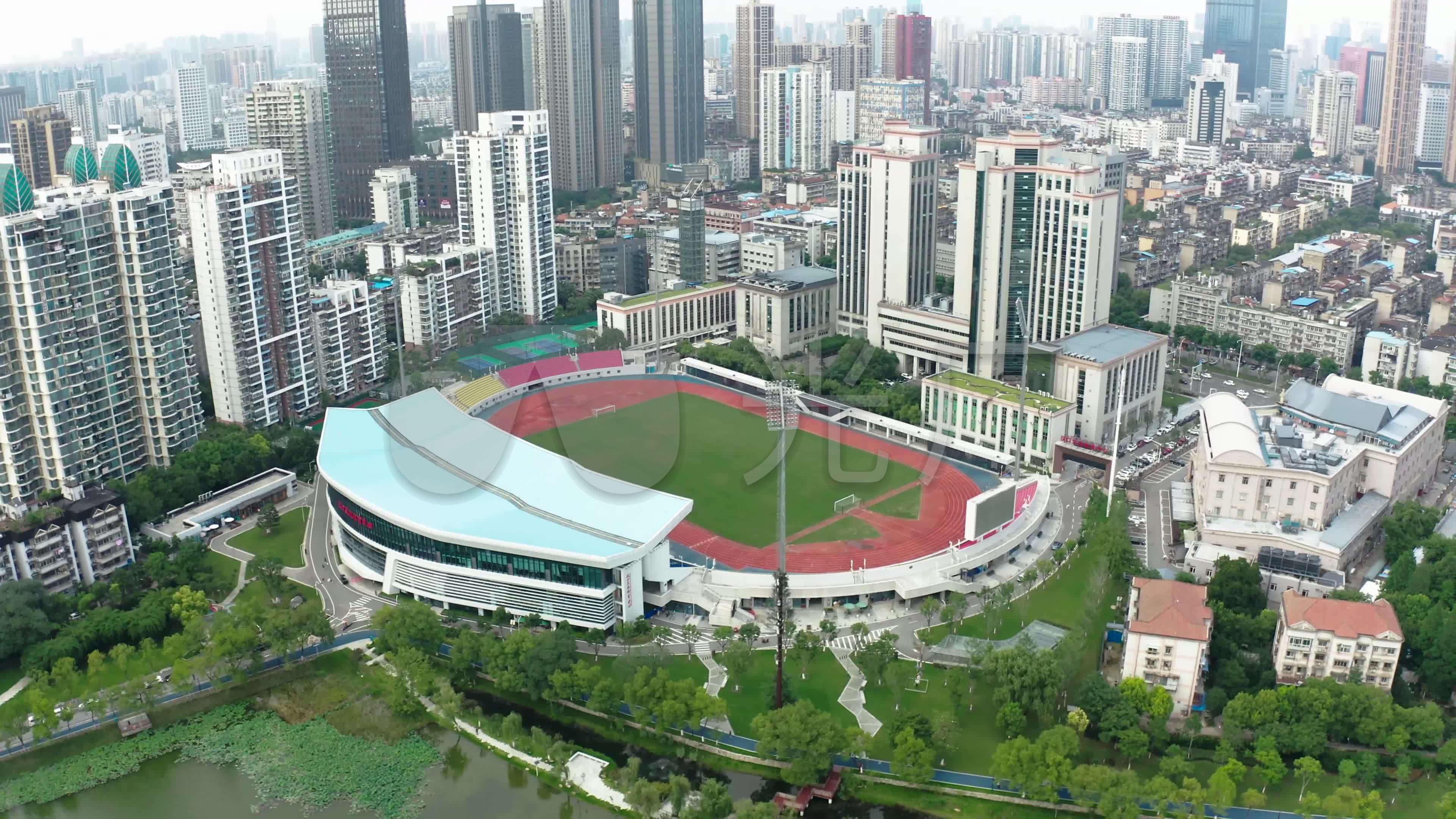 汉口文化体育中心20200630