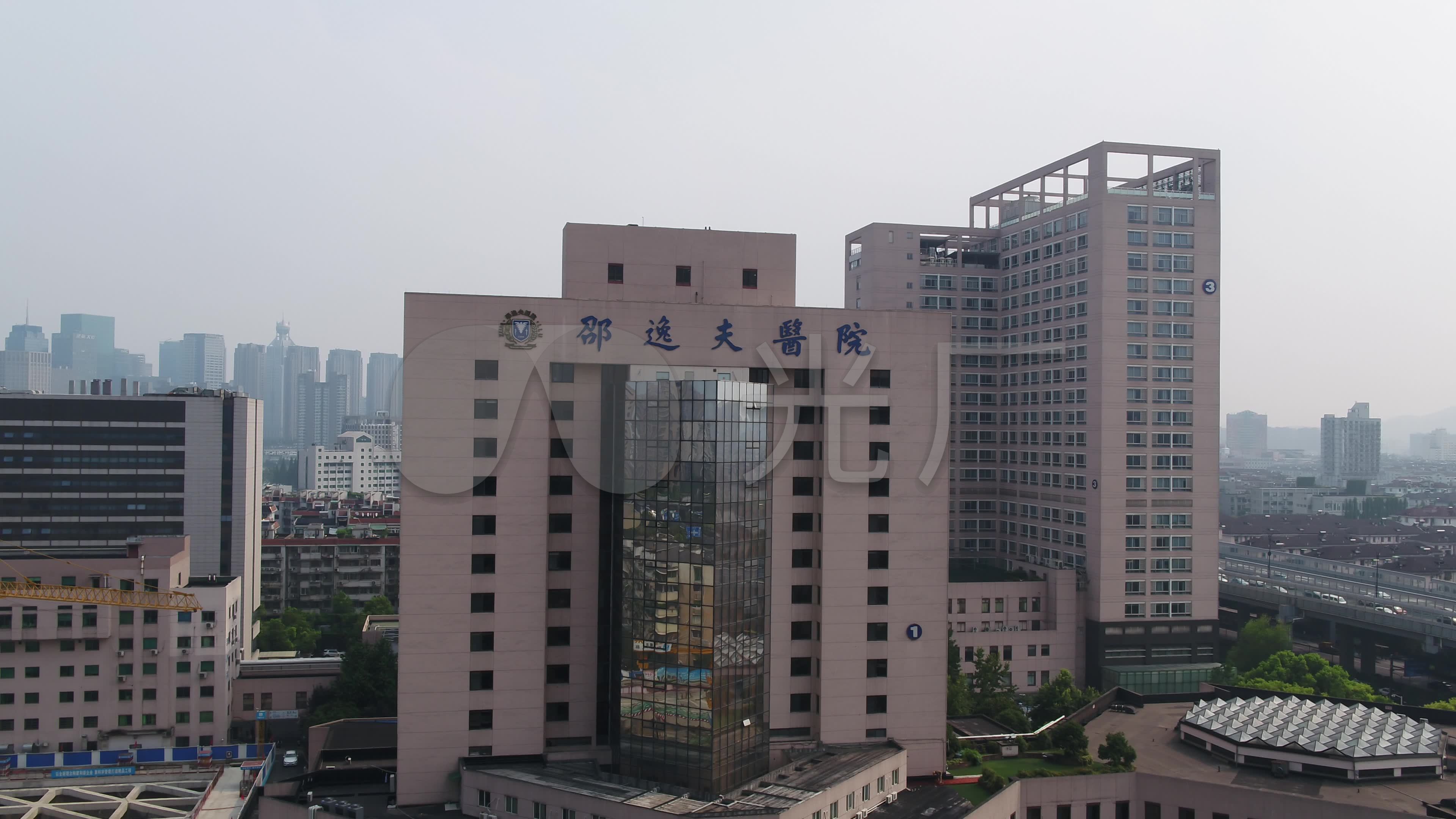 浙大医学院邵逸夫医院_3840x2160_高清视频素材下载(编号:4753191)