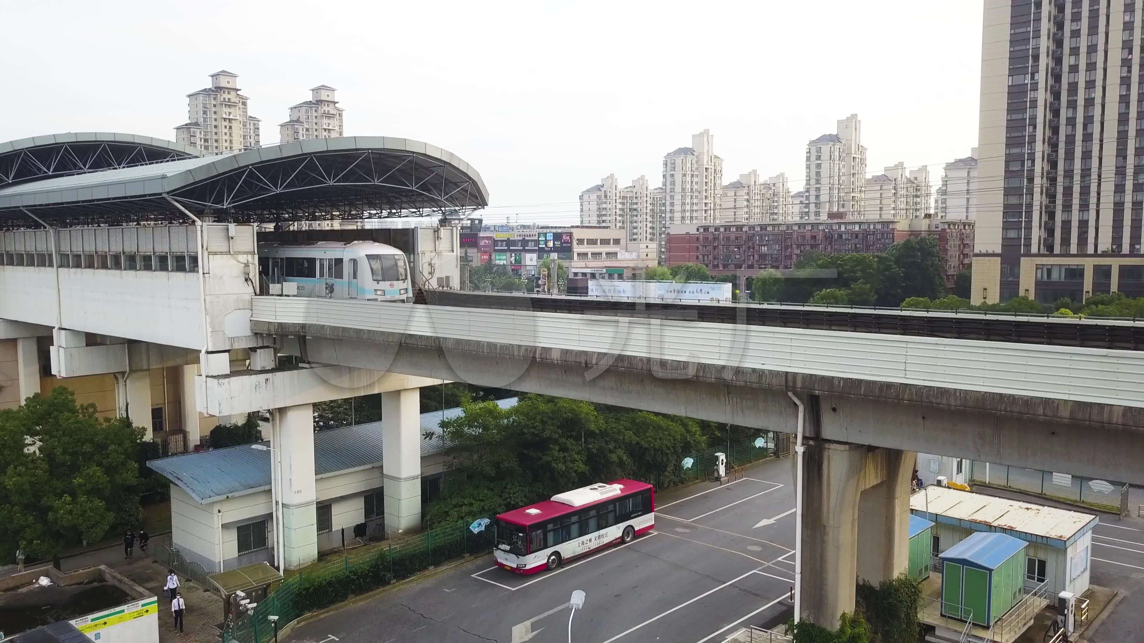 上海地铁9号线松江大学城地铁站_3840x2160_高清视频素材下载(编号