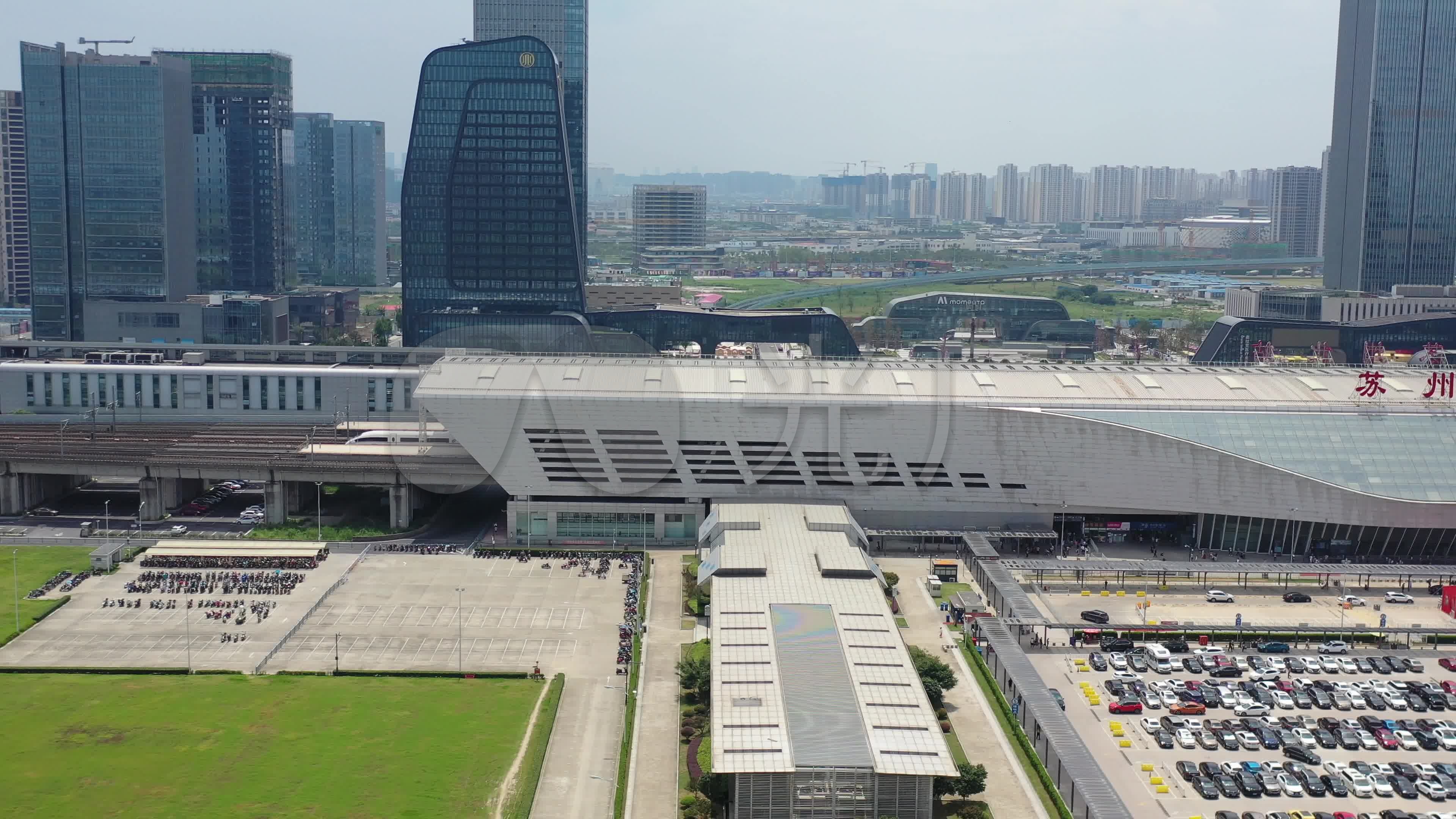 航拍高铁站苏州北站_3840x2160_高清视频素材下载(:)