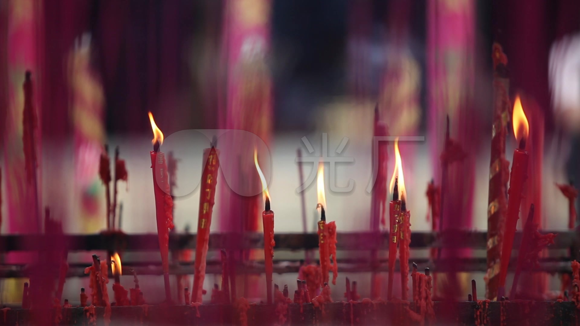 寺庙烧香祈祷03