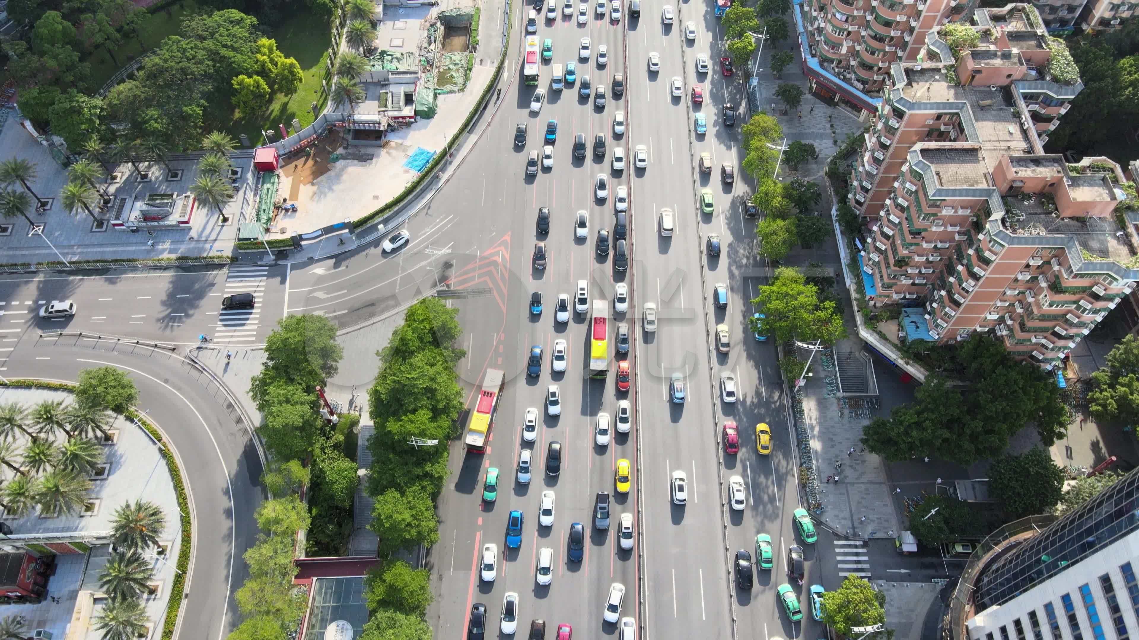 最新航拍广州城市交通黄埔大道_3840x2160_高清视频素材下载(编号