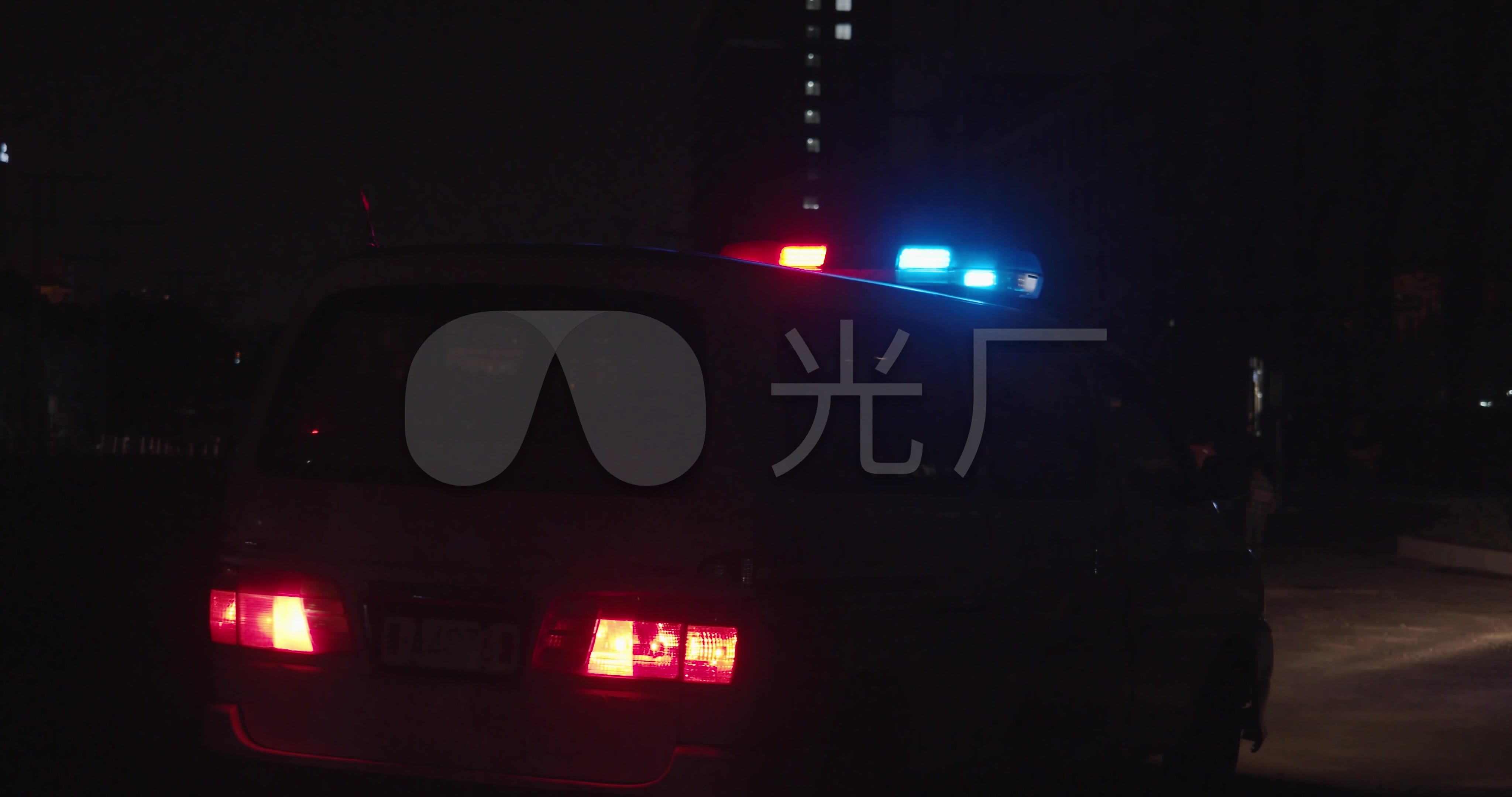 4k警车,夜晚出警_4096x2160_高清视频素材下载(编号:)